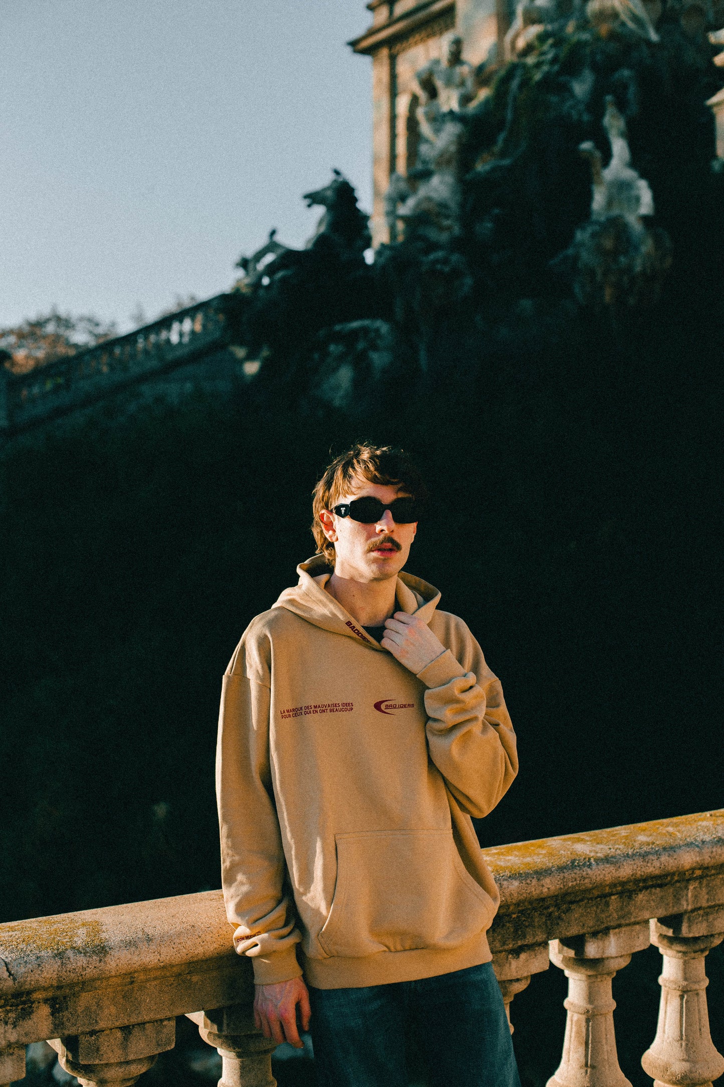 HOODIE | DES BADDIES | CAMEL