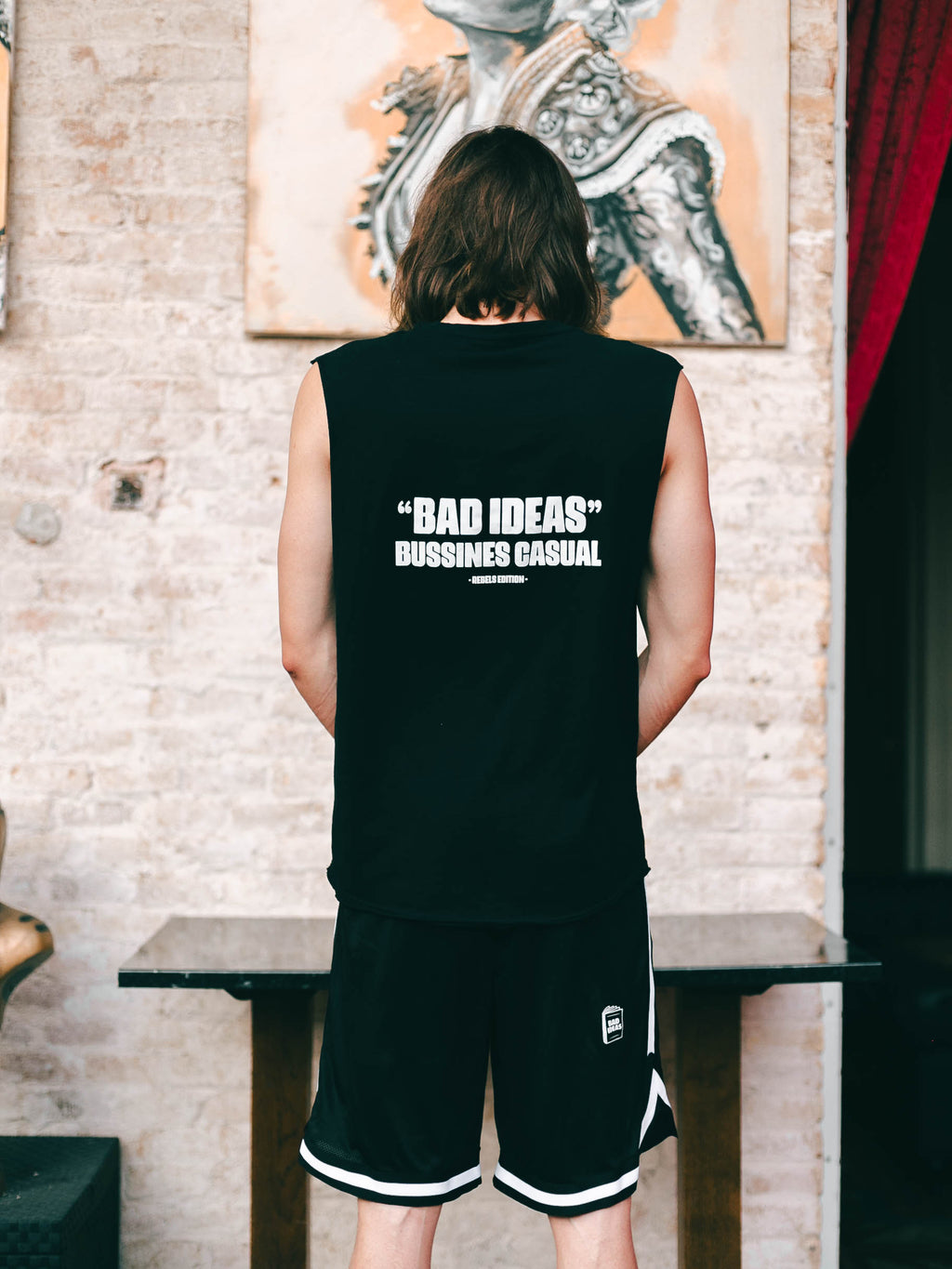 SLEEVELESS TEE |  BLACK
