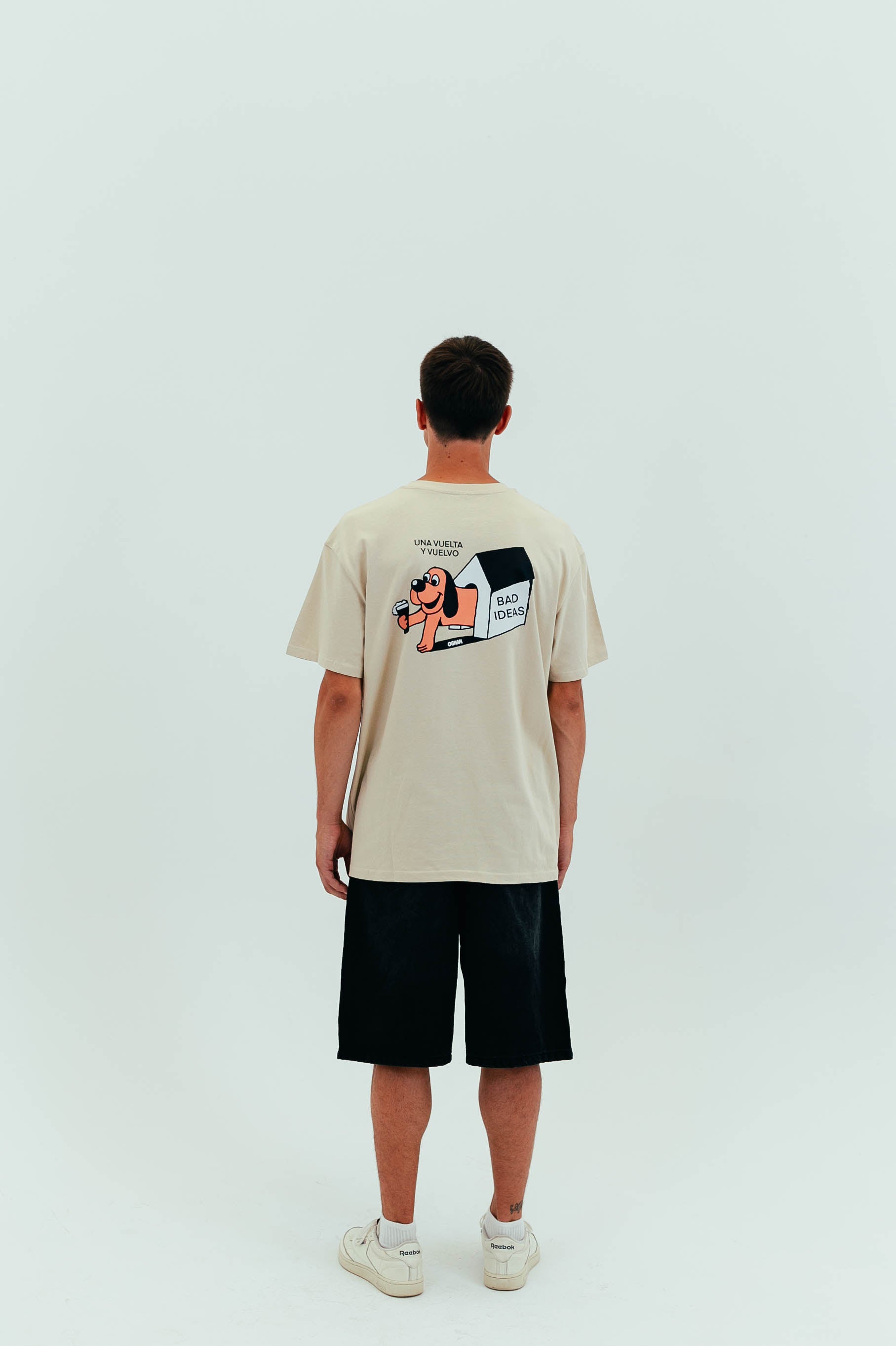 TEE | SAND | UNA VUELTA