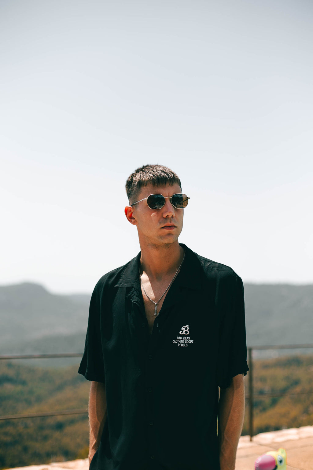 REBELS SHIRT | BLACK