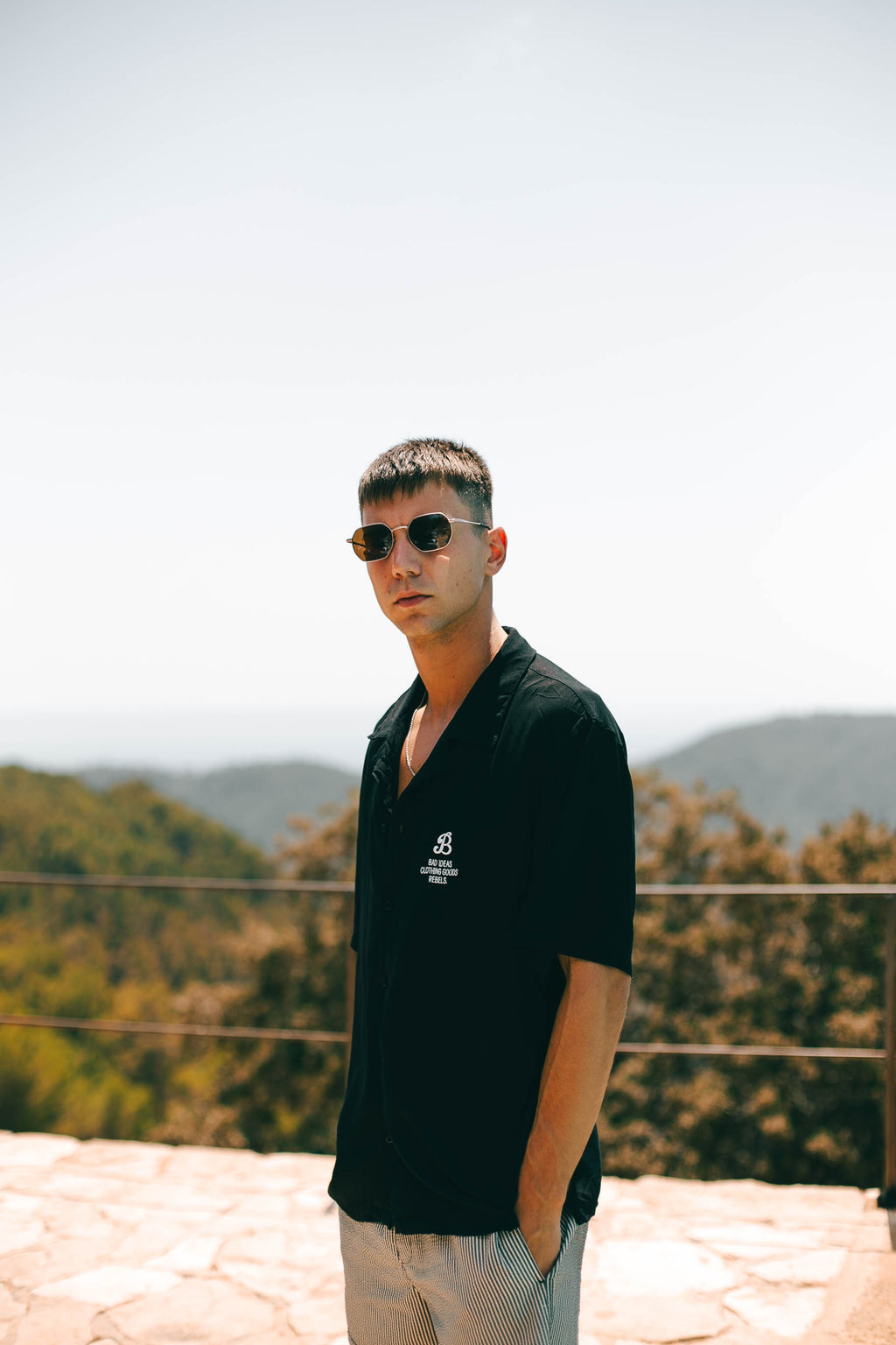 REBELS SHIRT | BLACK