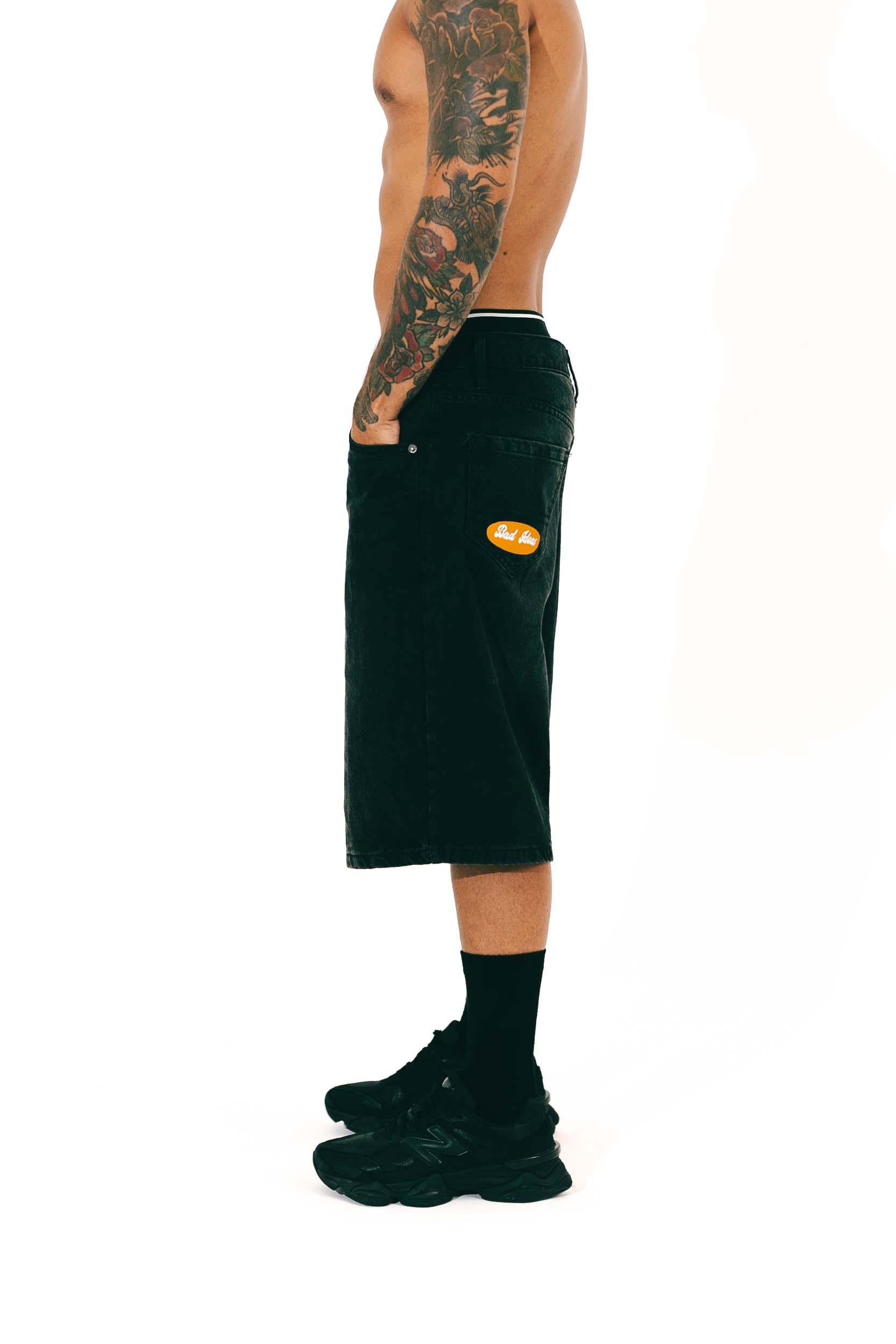 HEAVY DENIM SHORT| BIW | BLACK WASHED