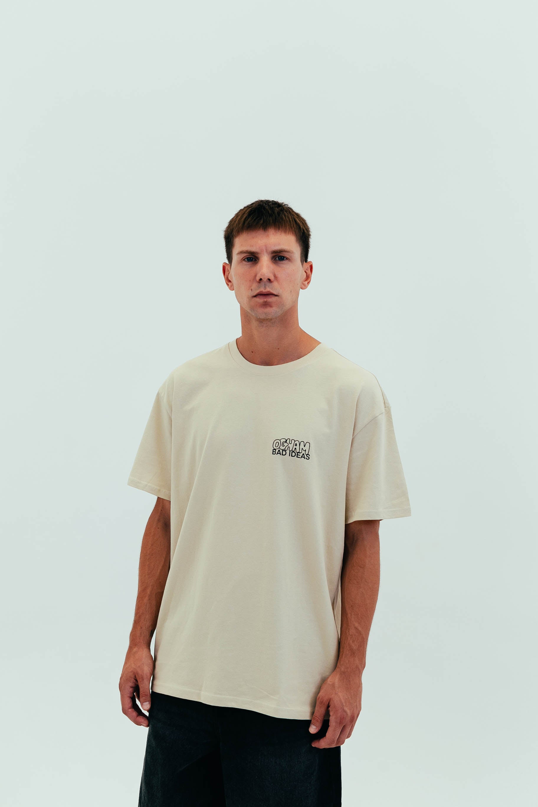 TEE | SAND | UNA VUELTA