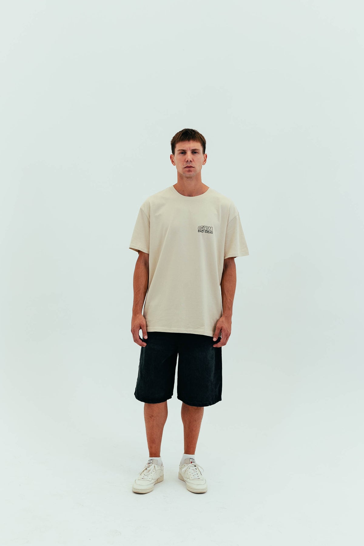 TEE | SAND | UNA VUELTA
