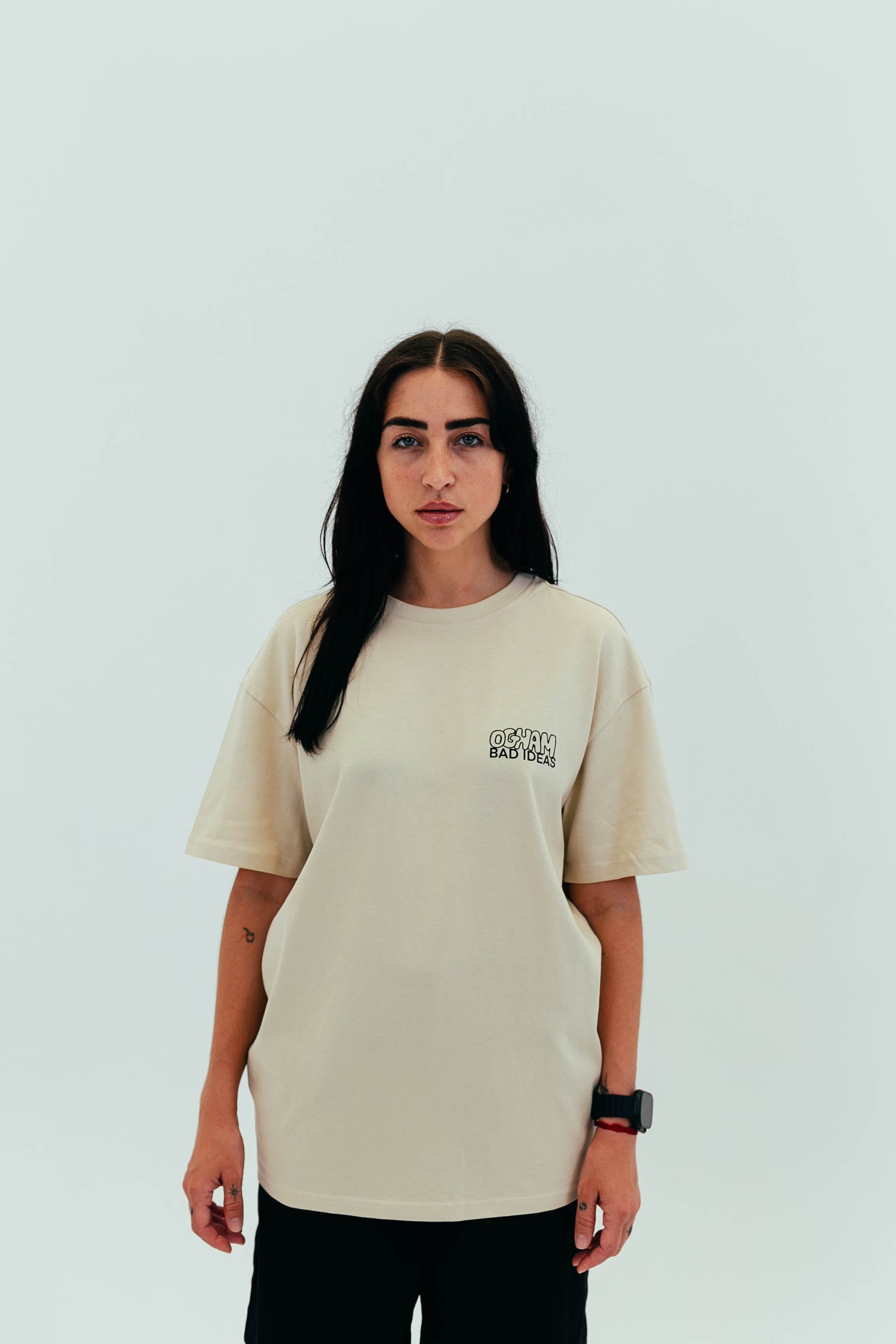 TEE | SAND | UNA VUELTA