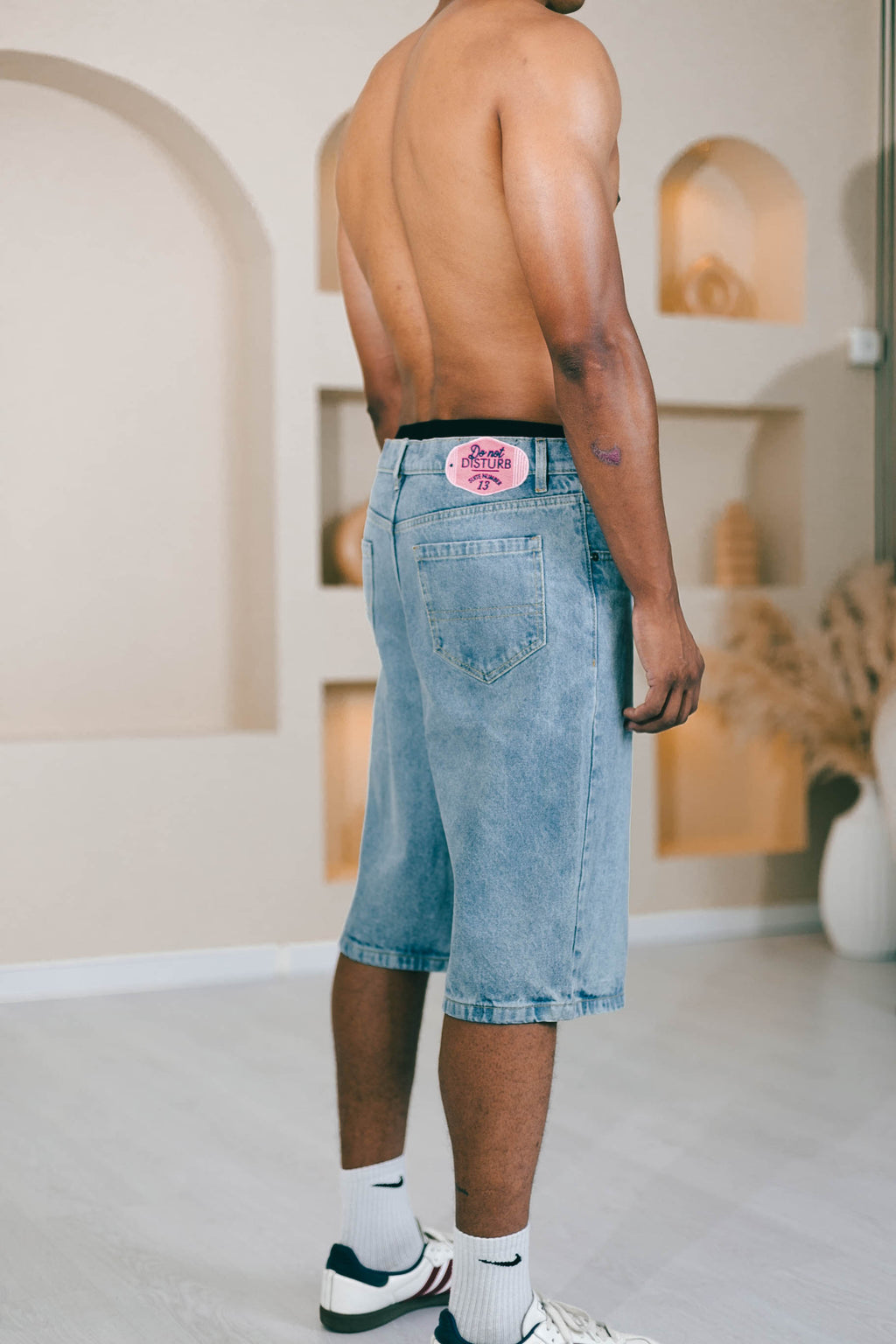 HEAVY DENIM SHORT | DO NOT DISTURB | NEW LIGHT BLUE WASHED