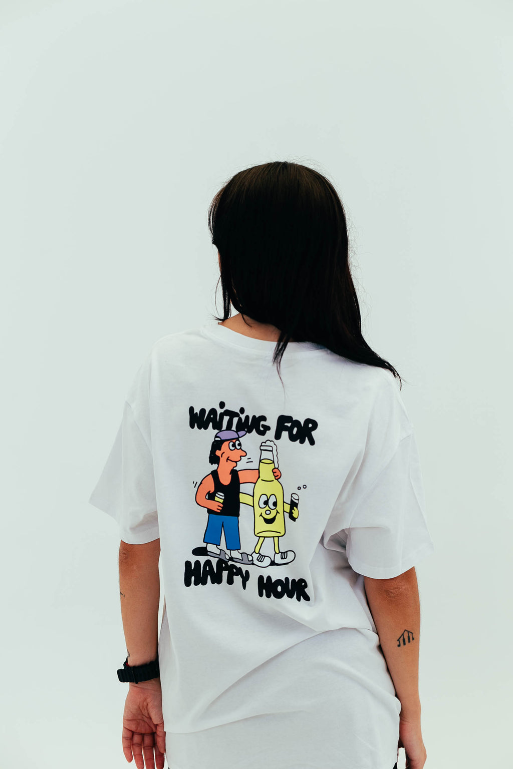 TEE | WHITE | WAITING