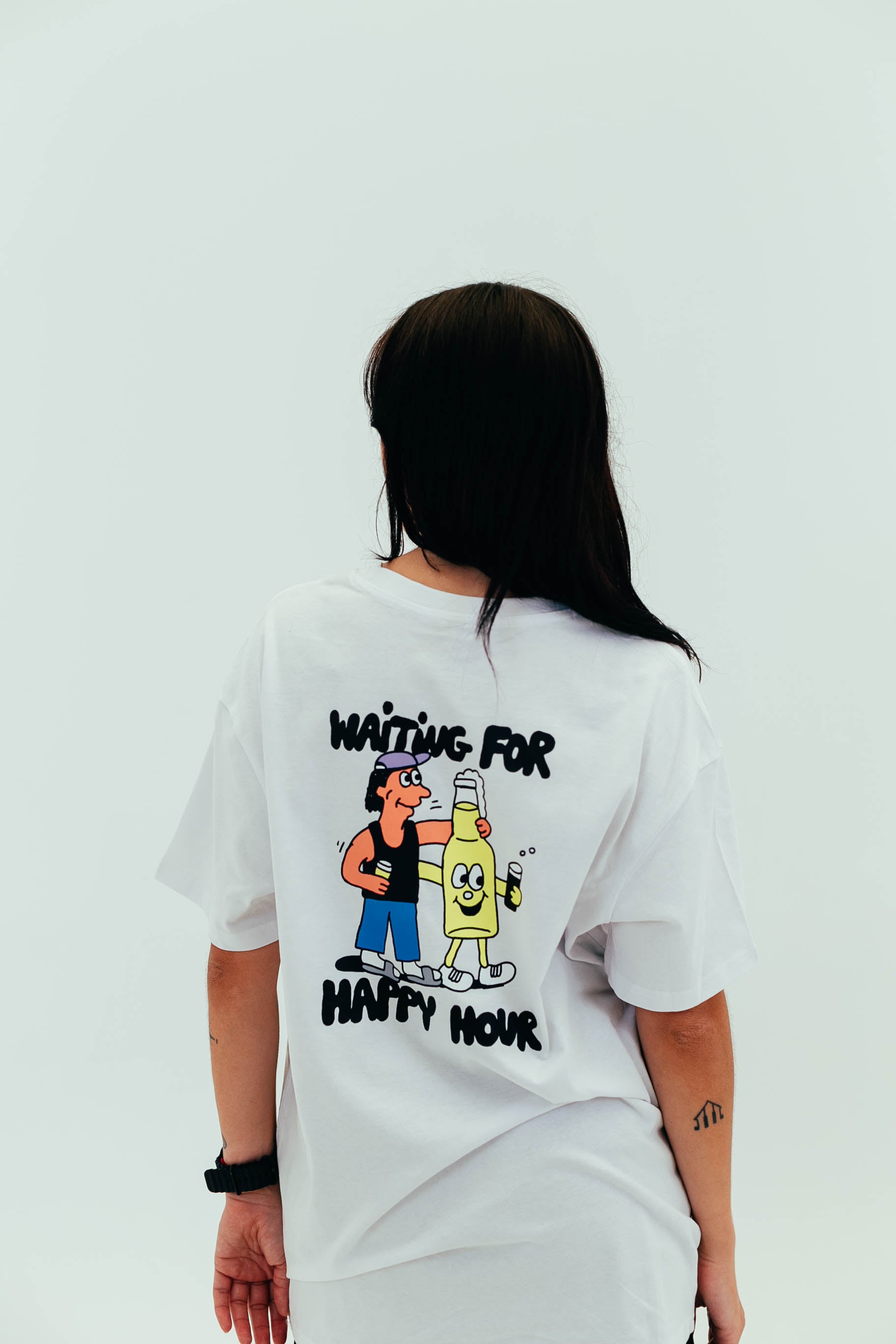 TEE | WHITE | WAITING