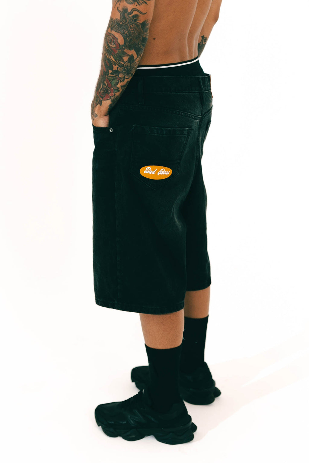 HEAVY DENIM SHORT| BIW | BLACK WASHED