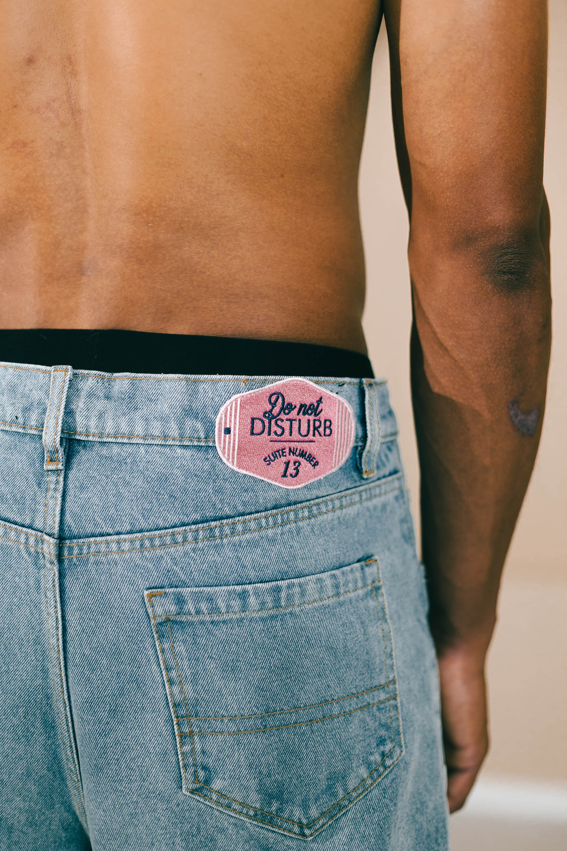 HEAVY DENIM SHORT | DO NOT DISTURB | NEW LIGHT BLUE WASHED