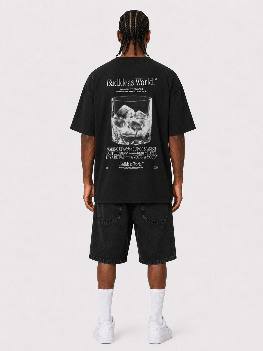 TEE | BLACK  | THE GLASS
