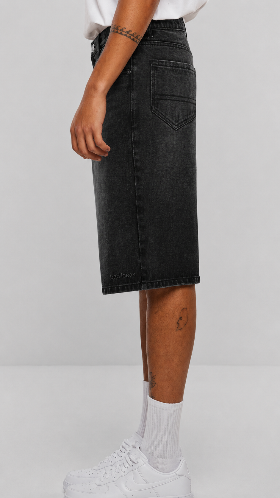 DENIM SHORT| BLACK WASHED