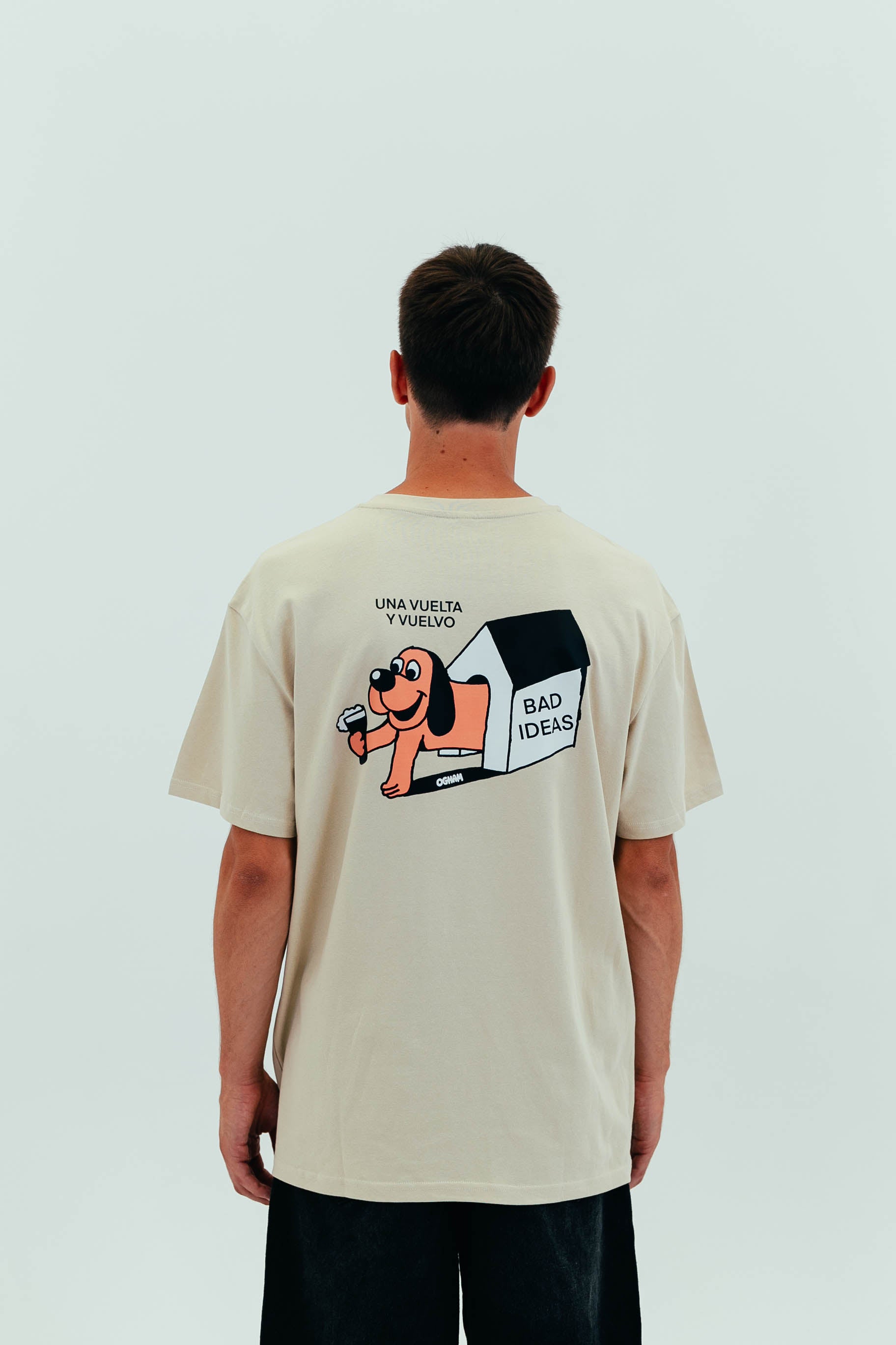 TEE | SAND | UNA VUELTA