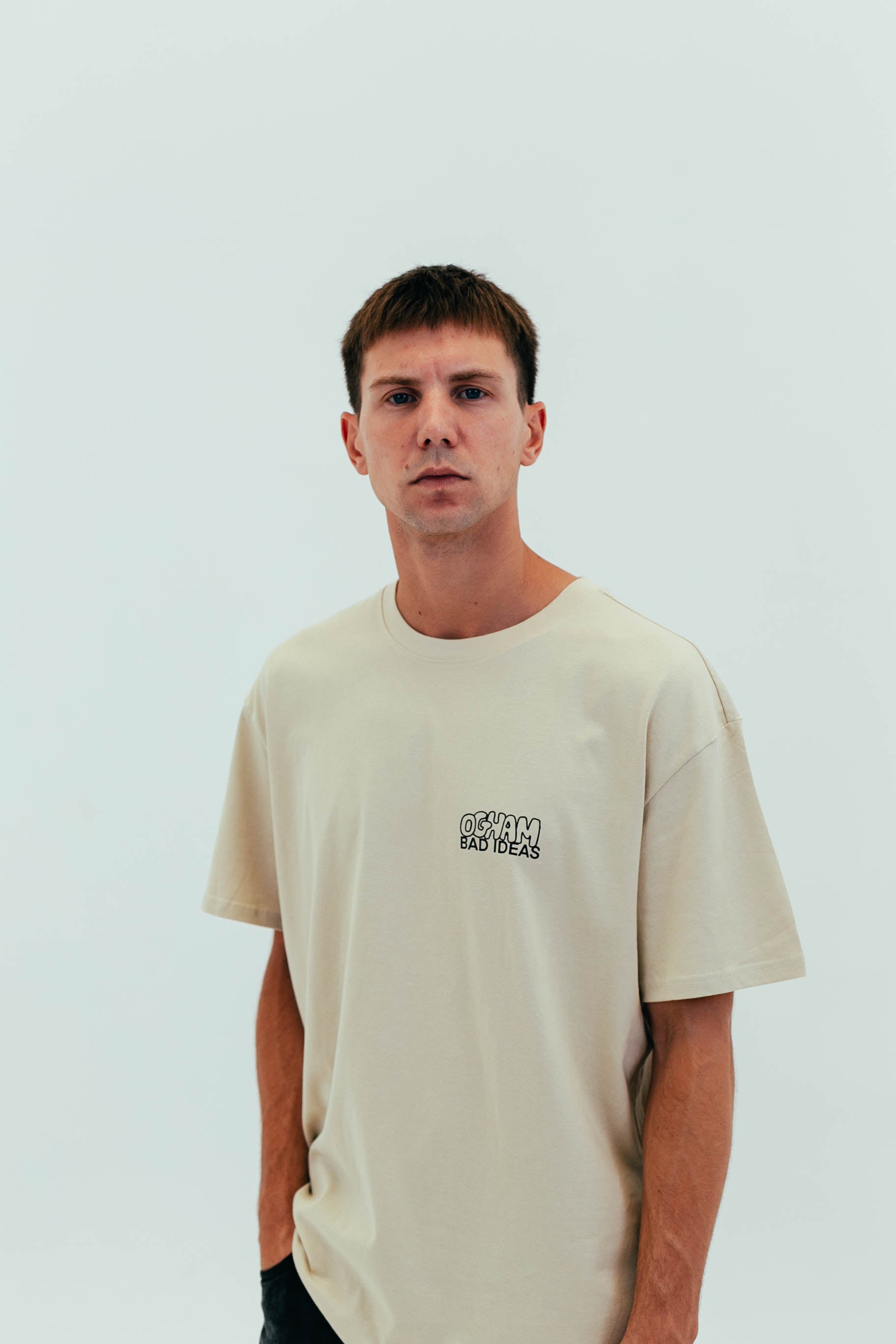TEE | SAND | UNA VUELTA