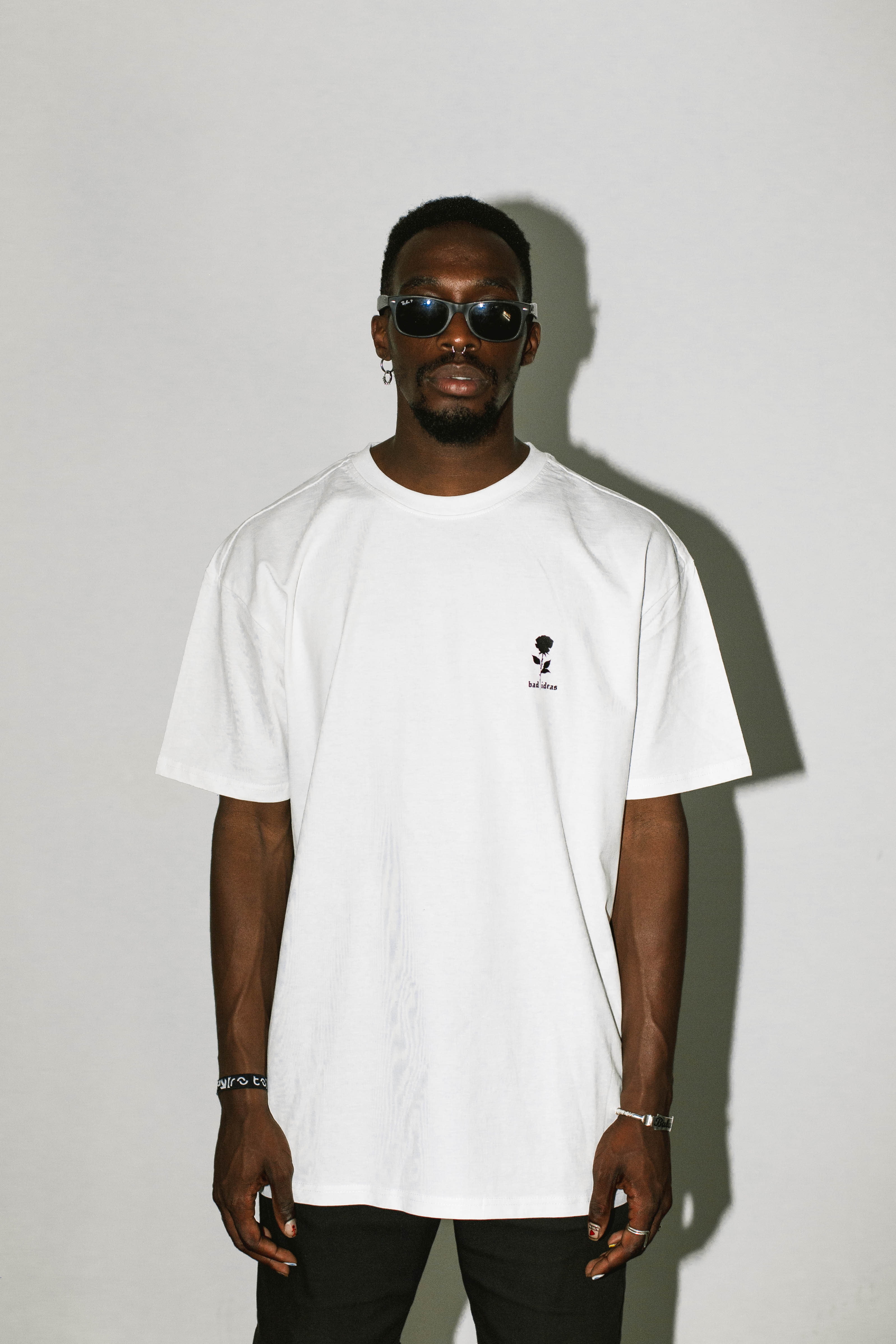 TEE  |  BAD ROSE |  BLACK