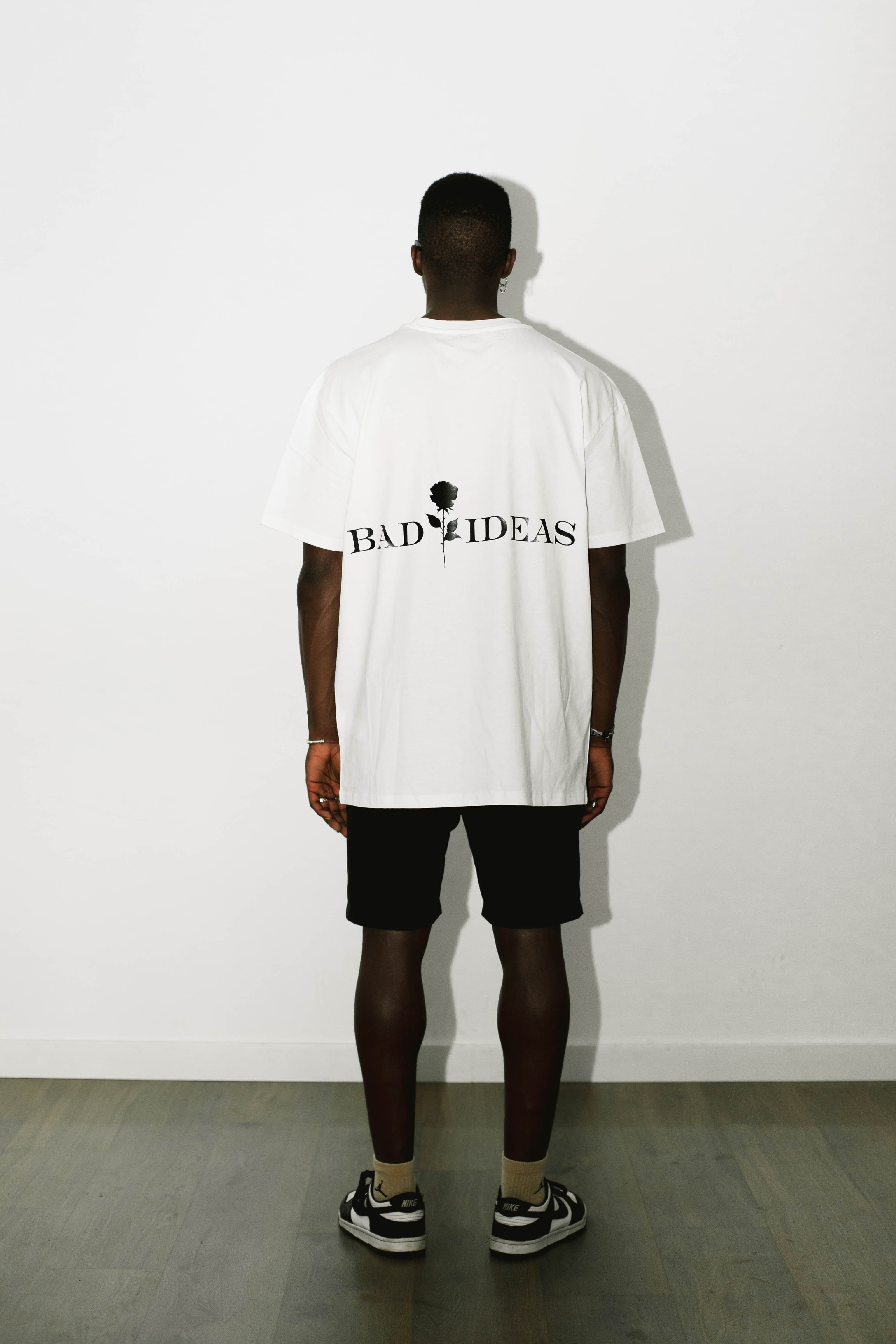TEE  |  BAD ROSE |  BLACK