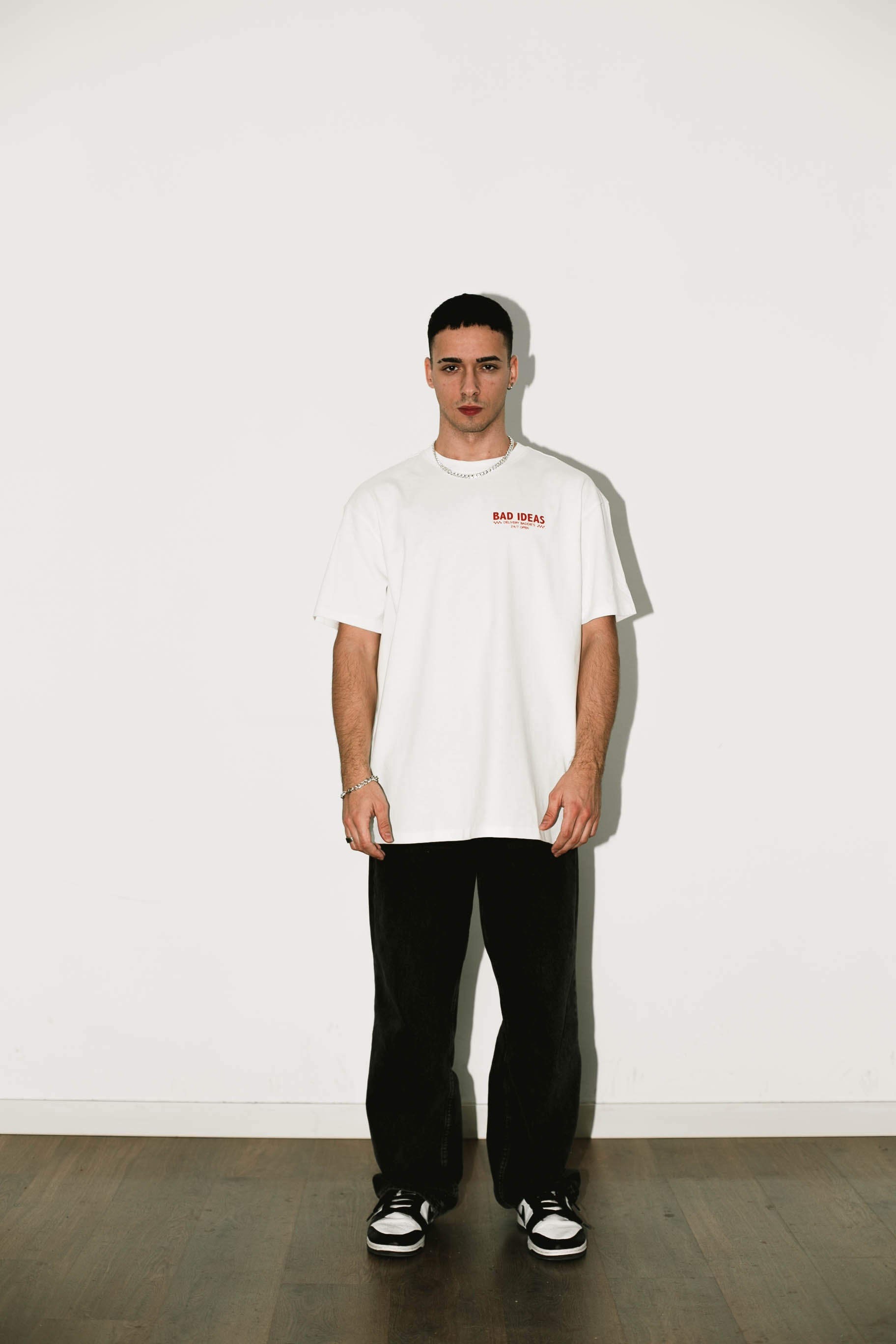 TEE  |  24/07 OPEN  |  WHITE
