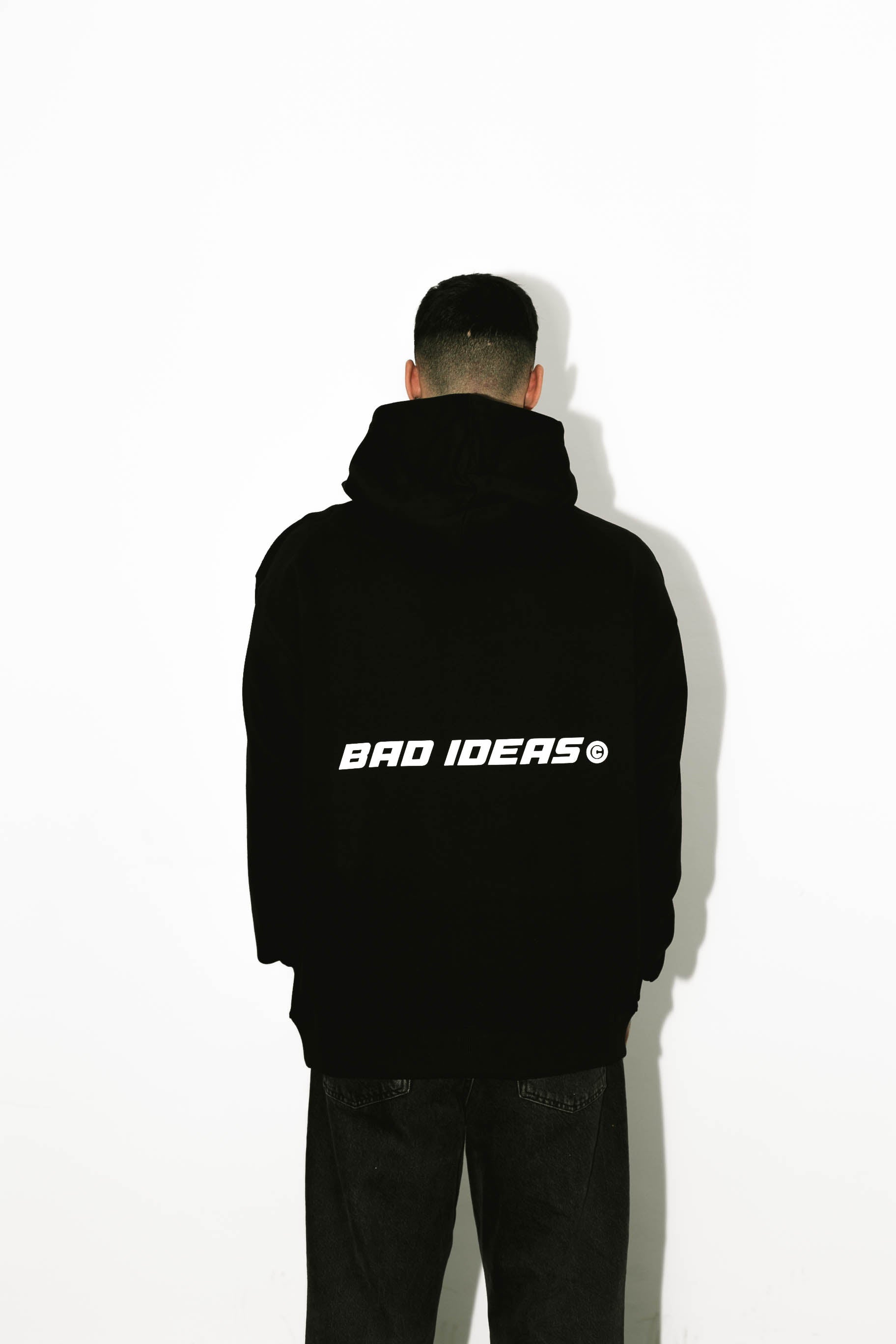 HOODIE |  NOW IN SPAIN |  BLACK