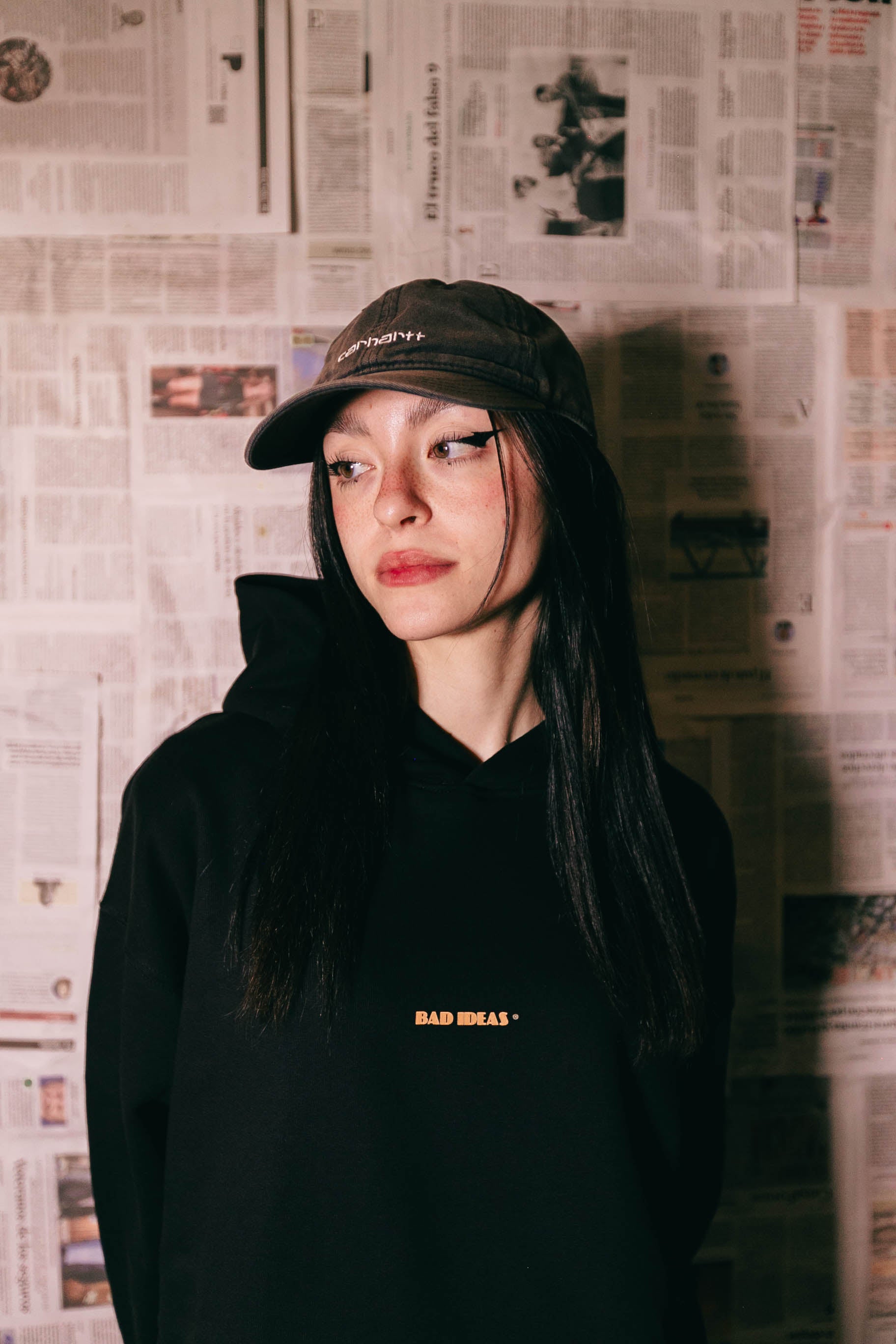 HOODIE |  CLOTHING GOODS | BLACK
