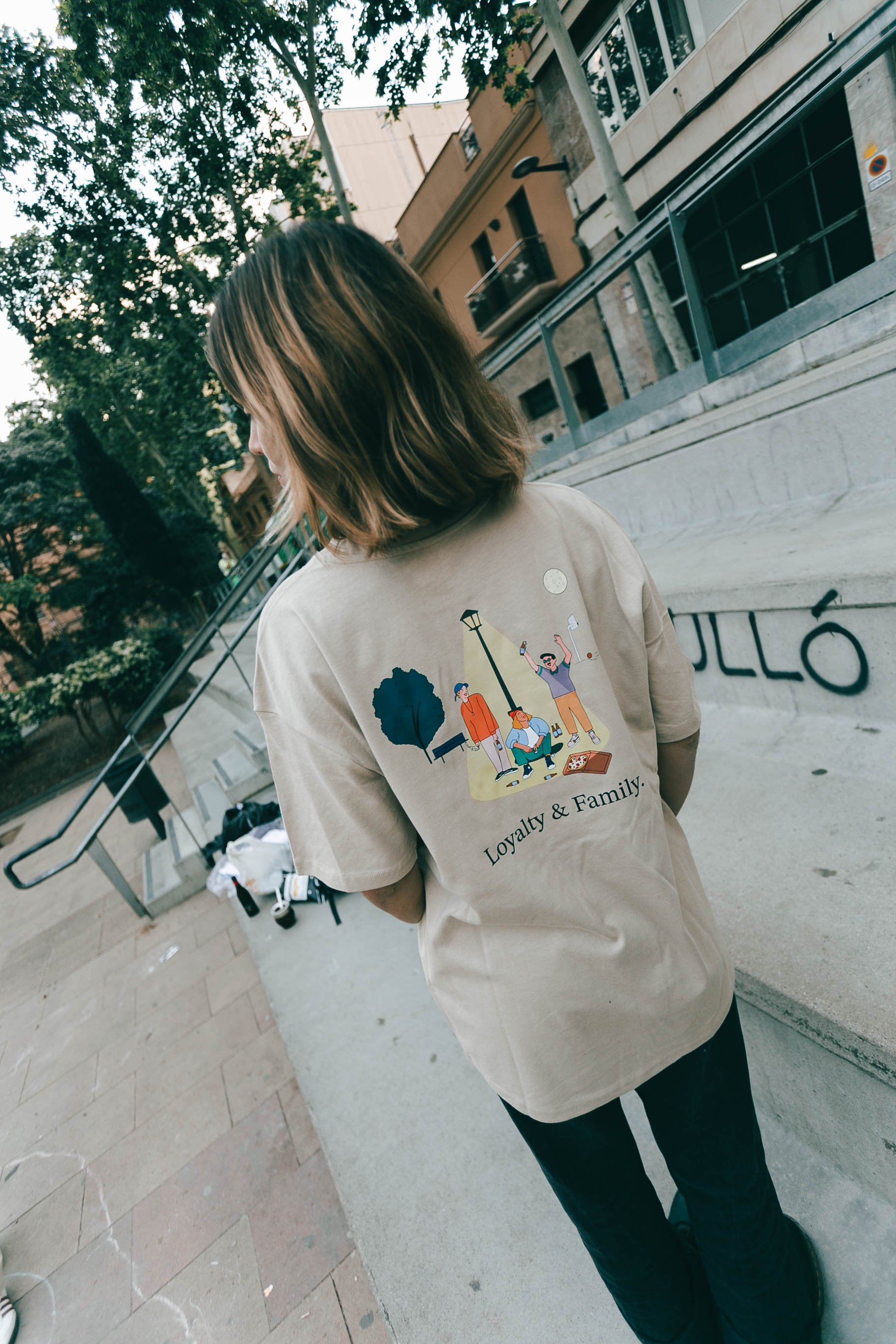 TEE | LOYALTY & FAMILY | WET SAND