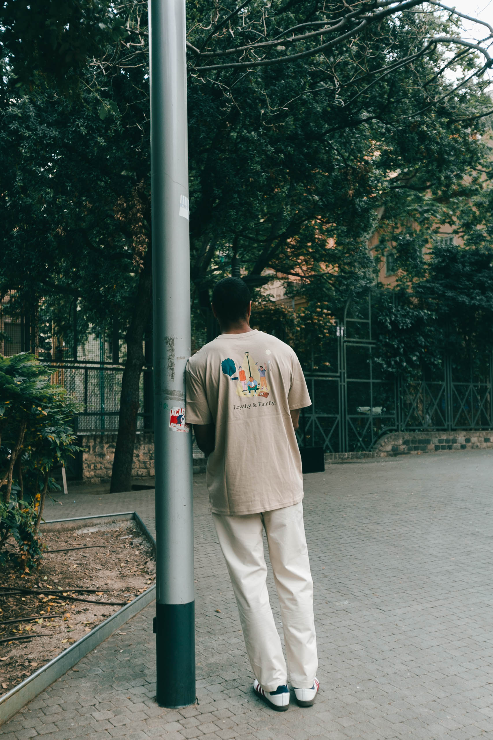 TEE | LOYALTY & FAMILY | WET SAND