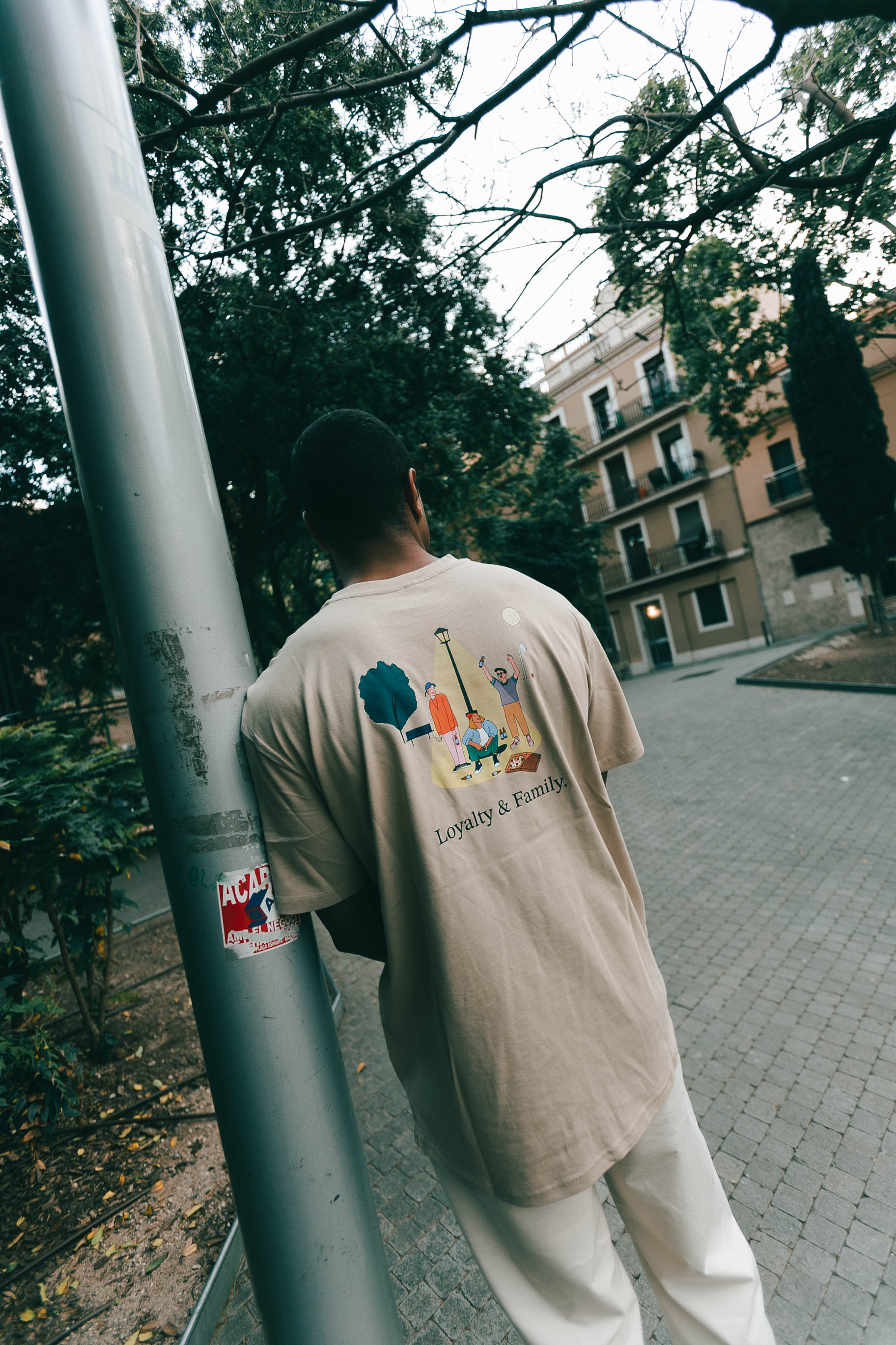 TEE | LOYALTY & FAMILY | WET SAND