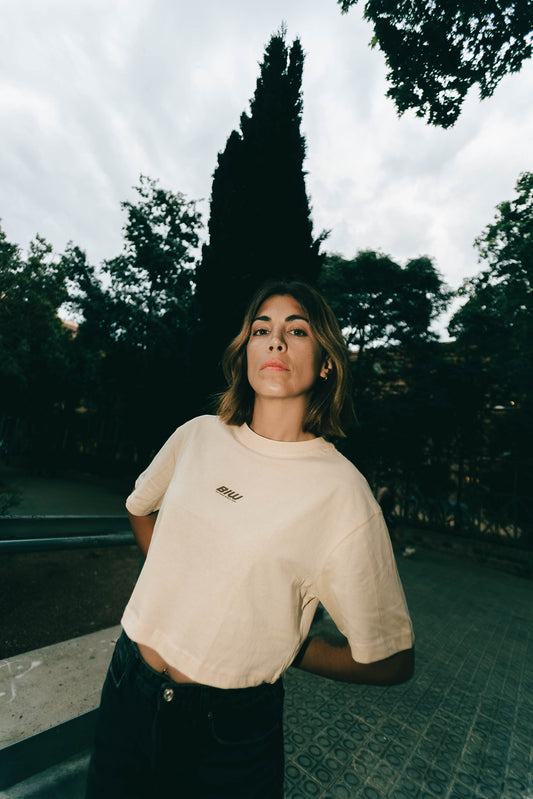 Oversized Cropped Tee " BIW "