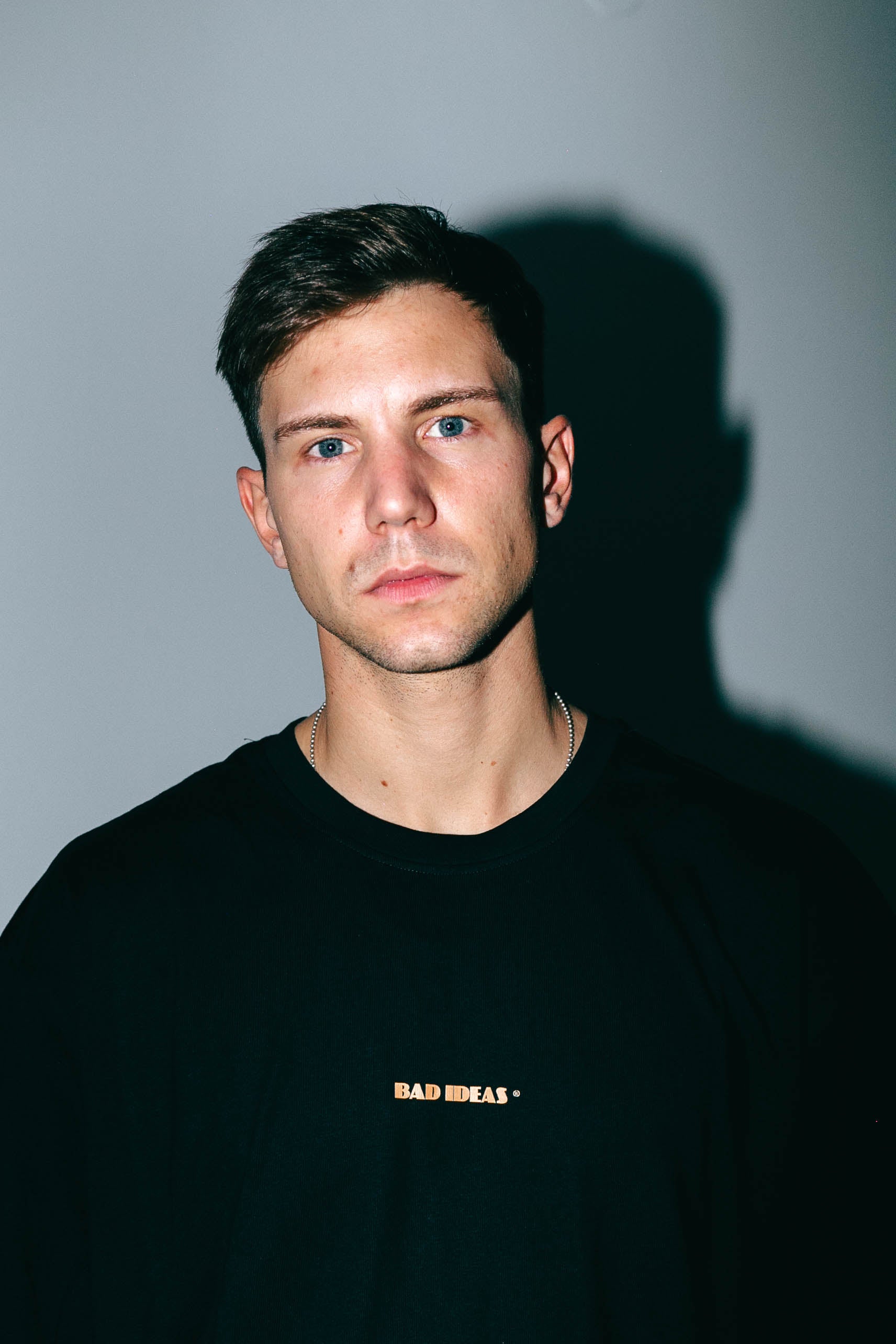 TEE | CLOTHING GOODS | BLACK