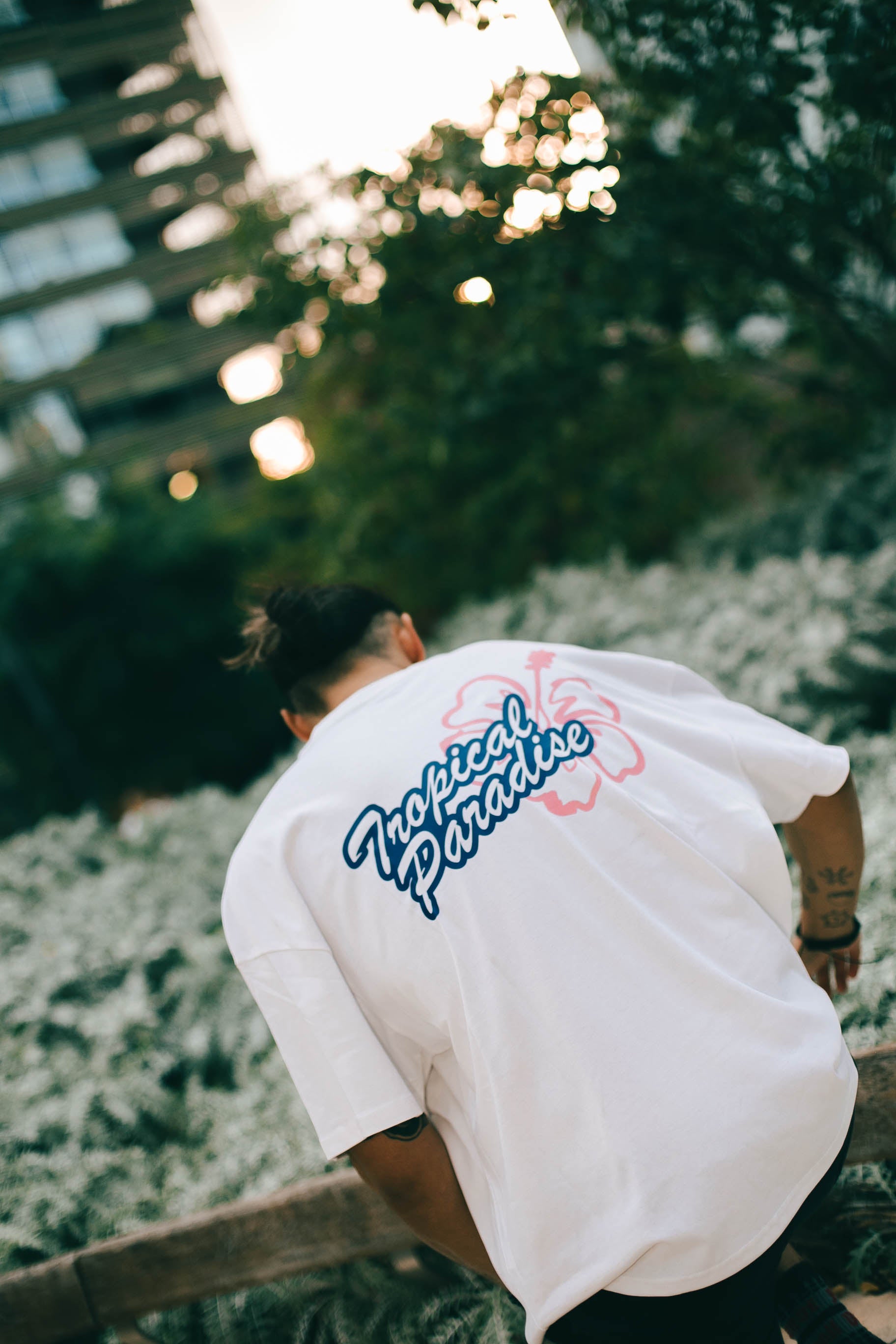 ULTRA HEAVY BOX TEE | WHITE | TROPICAL PARADISE