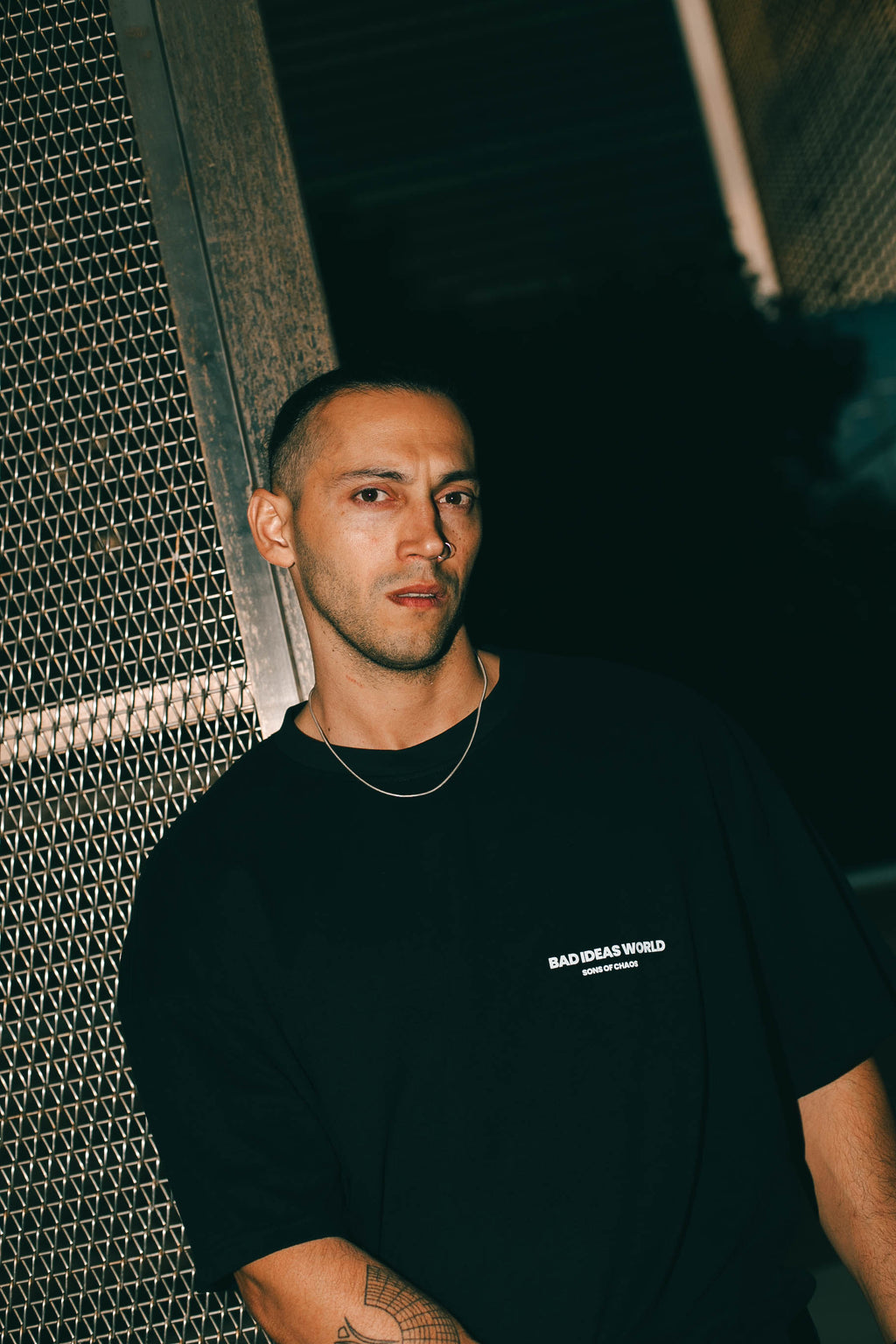 ULTRA HEAVY BOX TEE | BLACK |BAD ESSENTIAL
