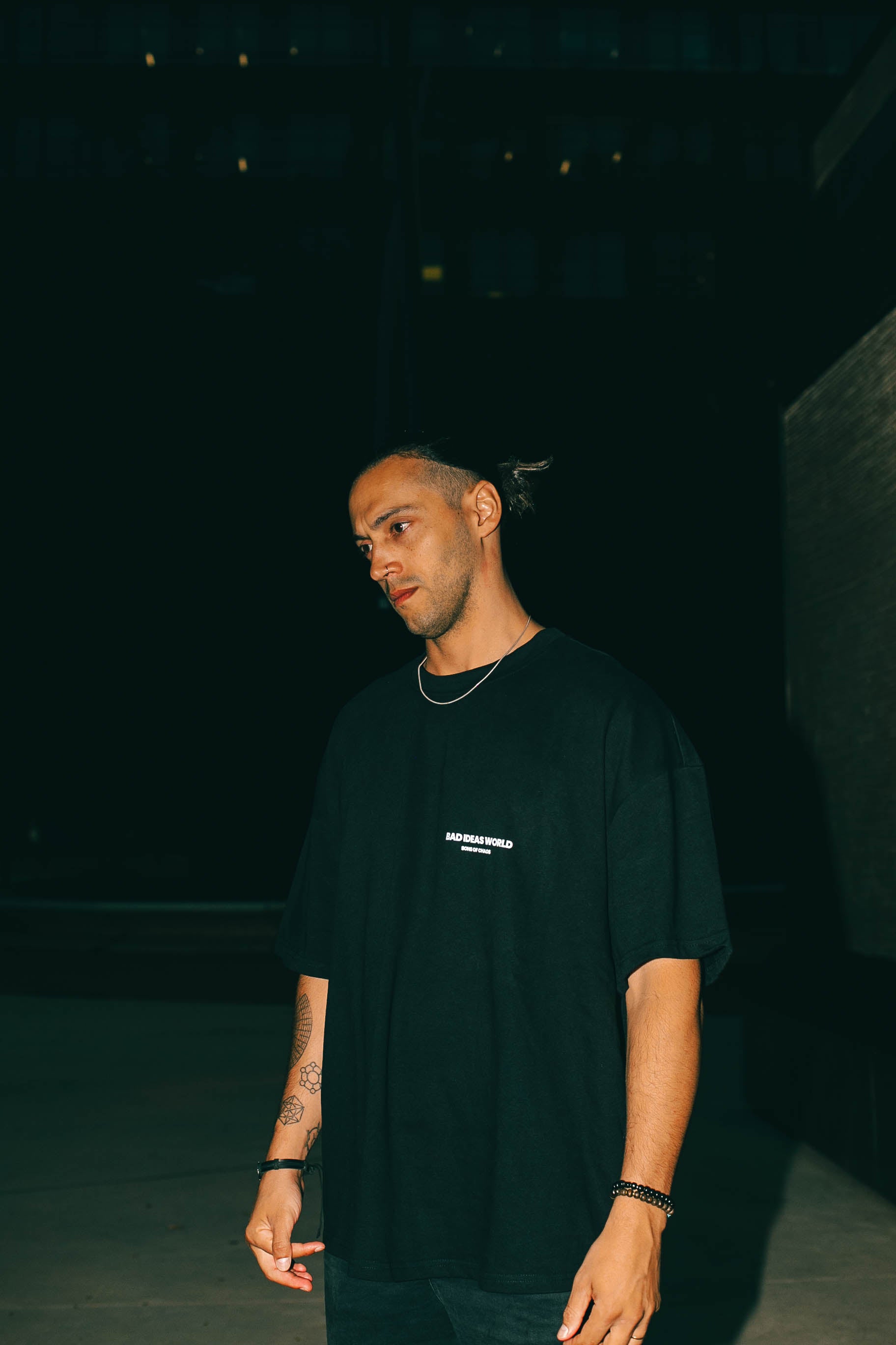 ULTRA HEAVY BOX TEE | BLACK |BAD ESSENTIAL