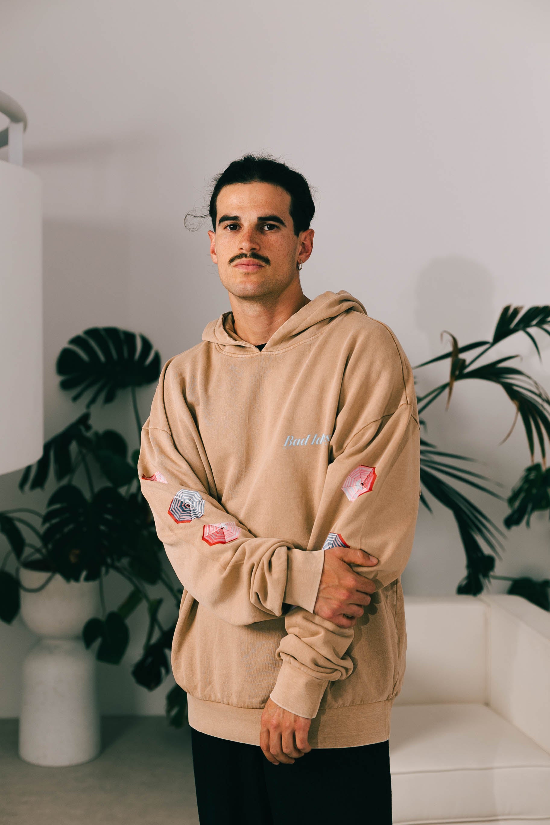 HOODIE | CAMEL WASHED  | BAD PARADISE