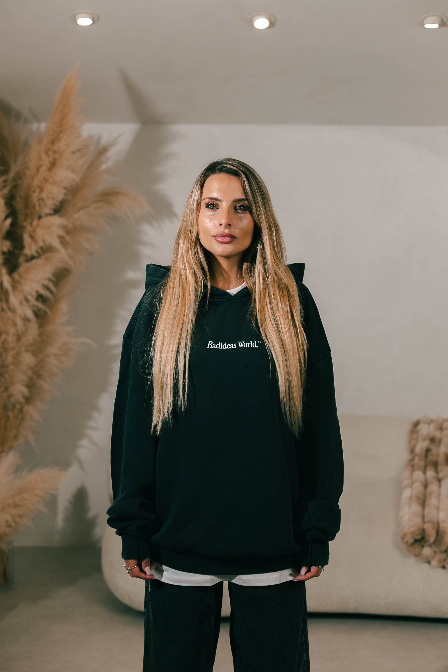 HOODIE  | BLACK WASHED | THE GLASS