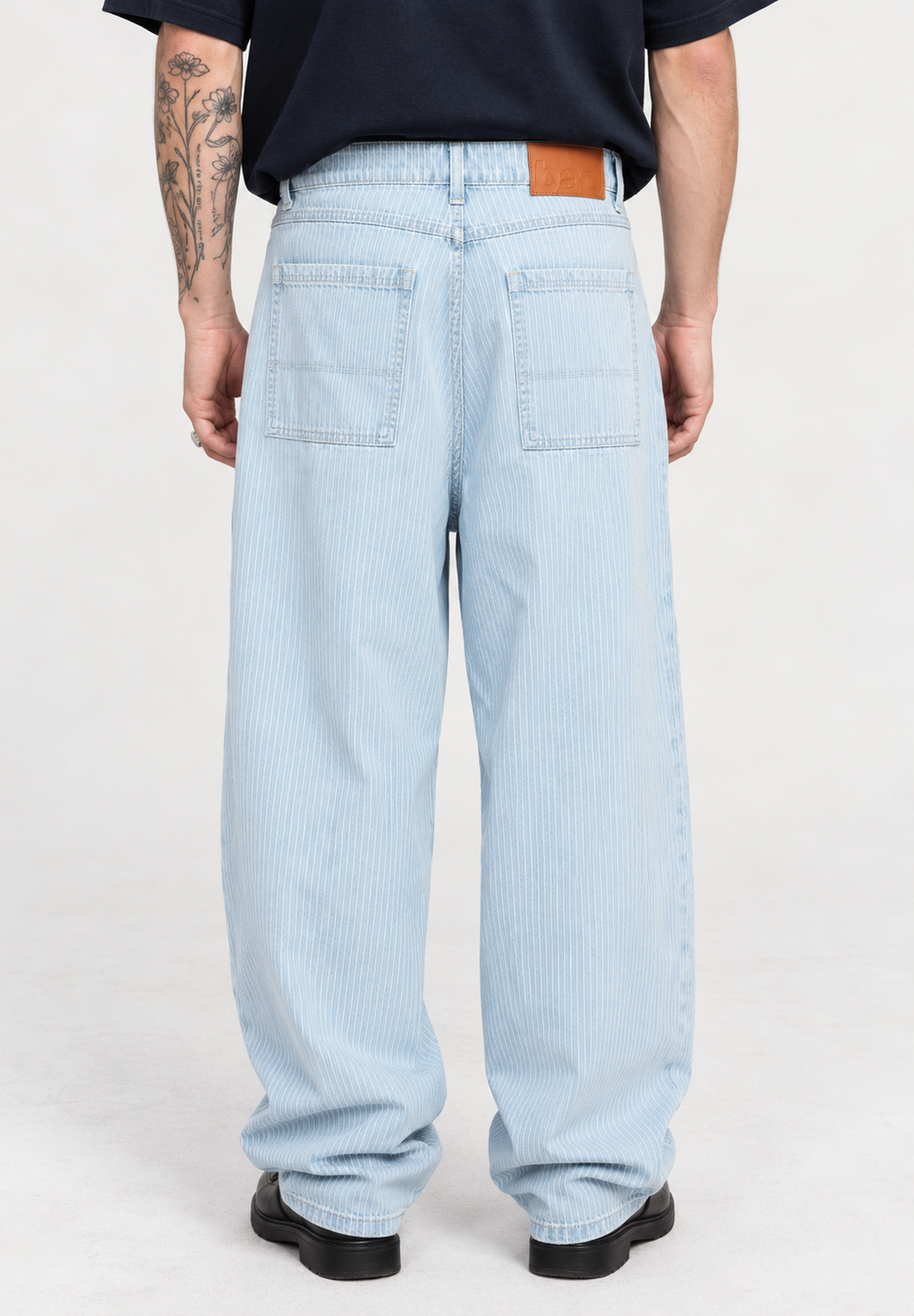 STRIPED PANTS | LIGHT BLUE