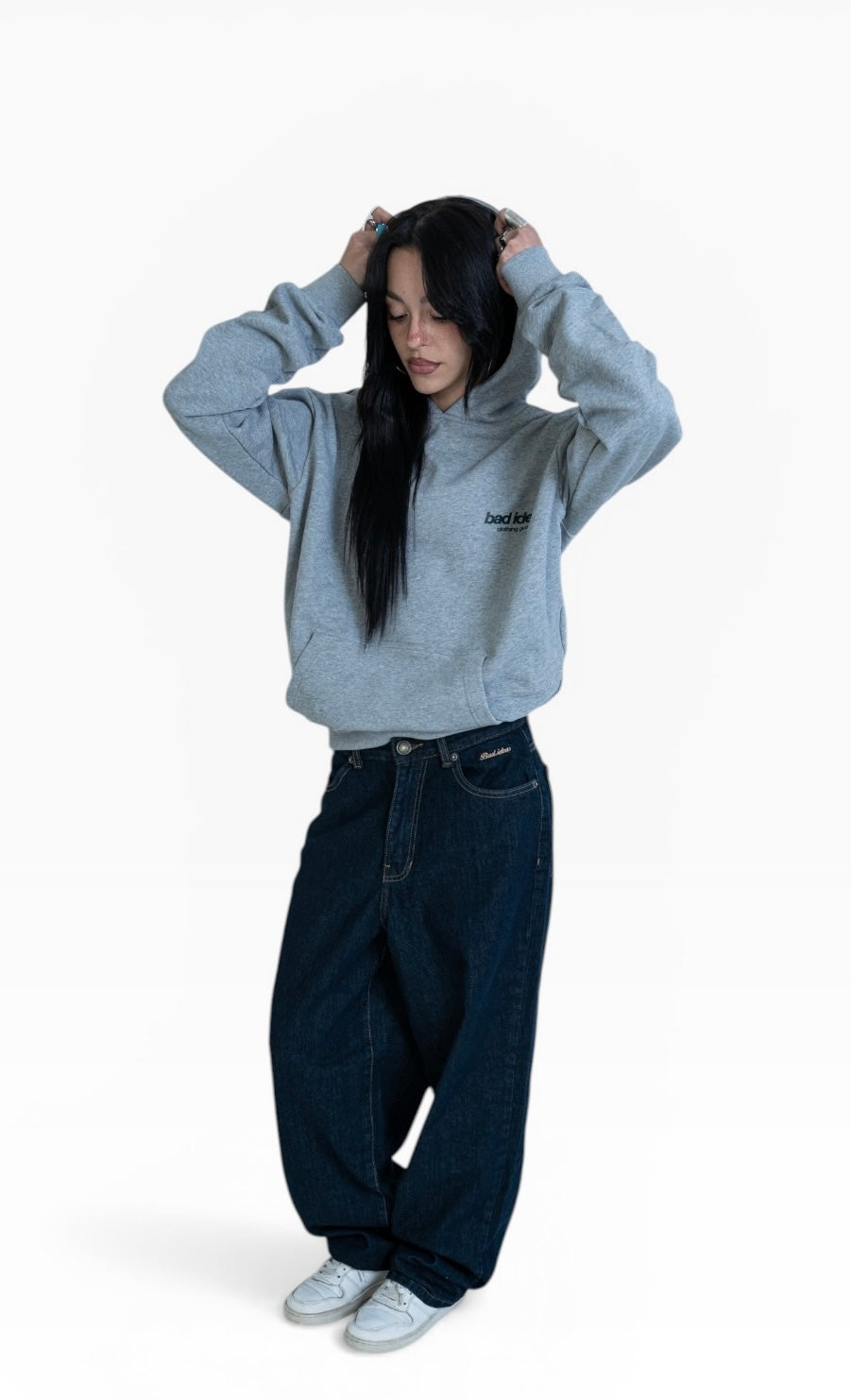 HOODIE |  GREY