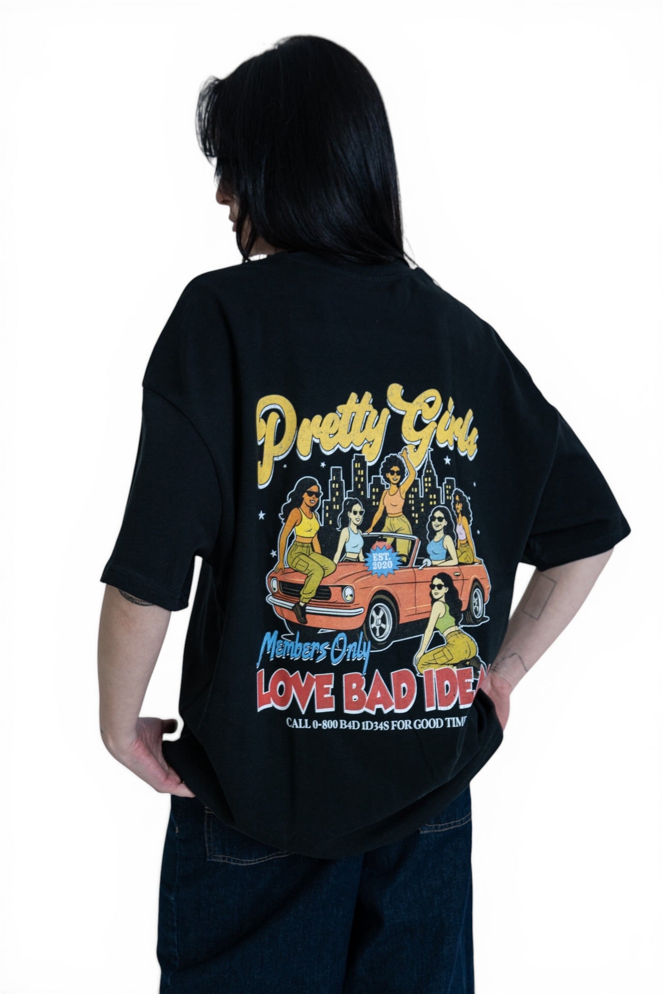 TEE | PRETTY GIRLS| BLACK