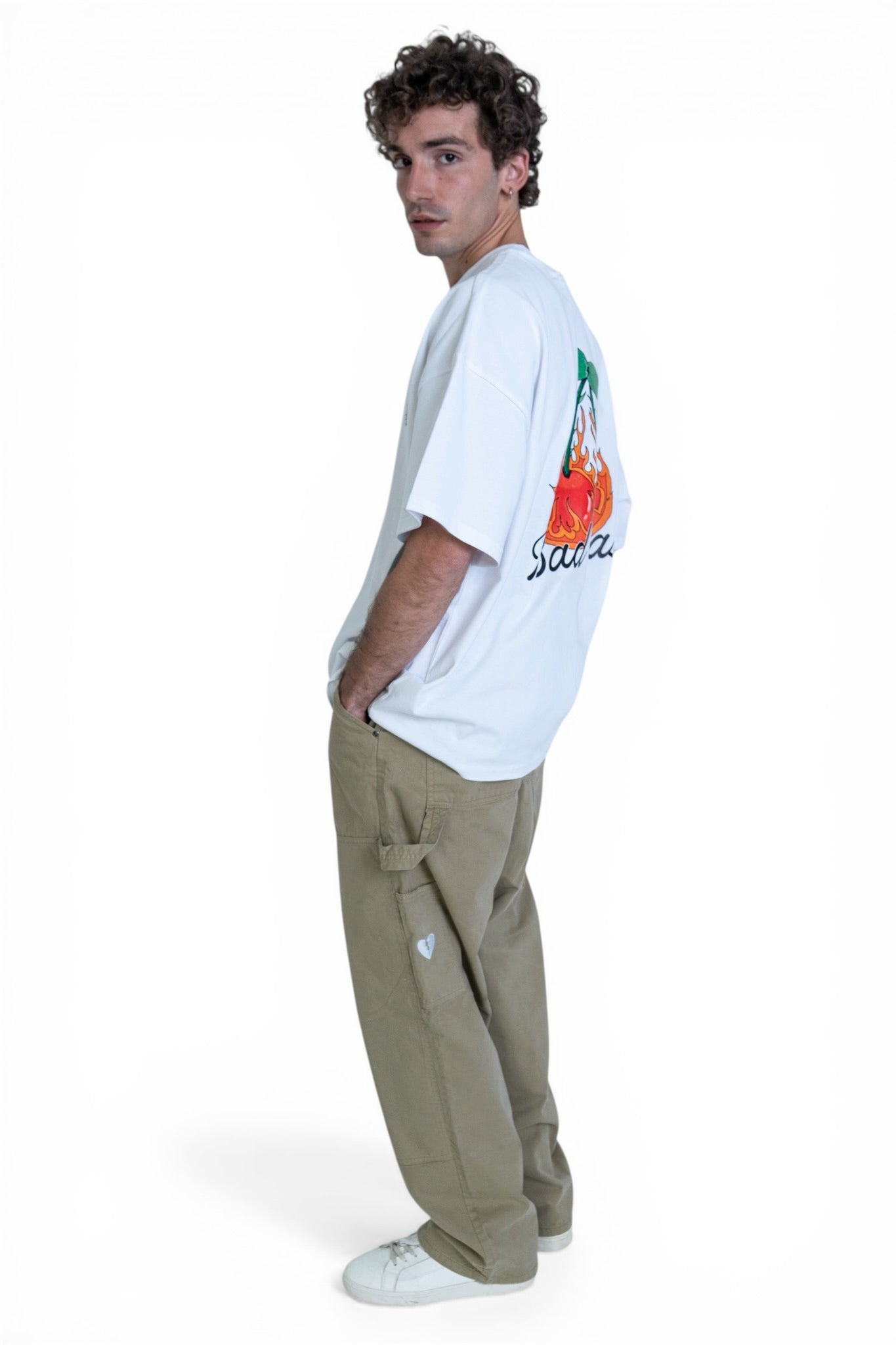 TEE | CHERRY FLAME | WHITE