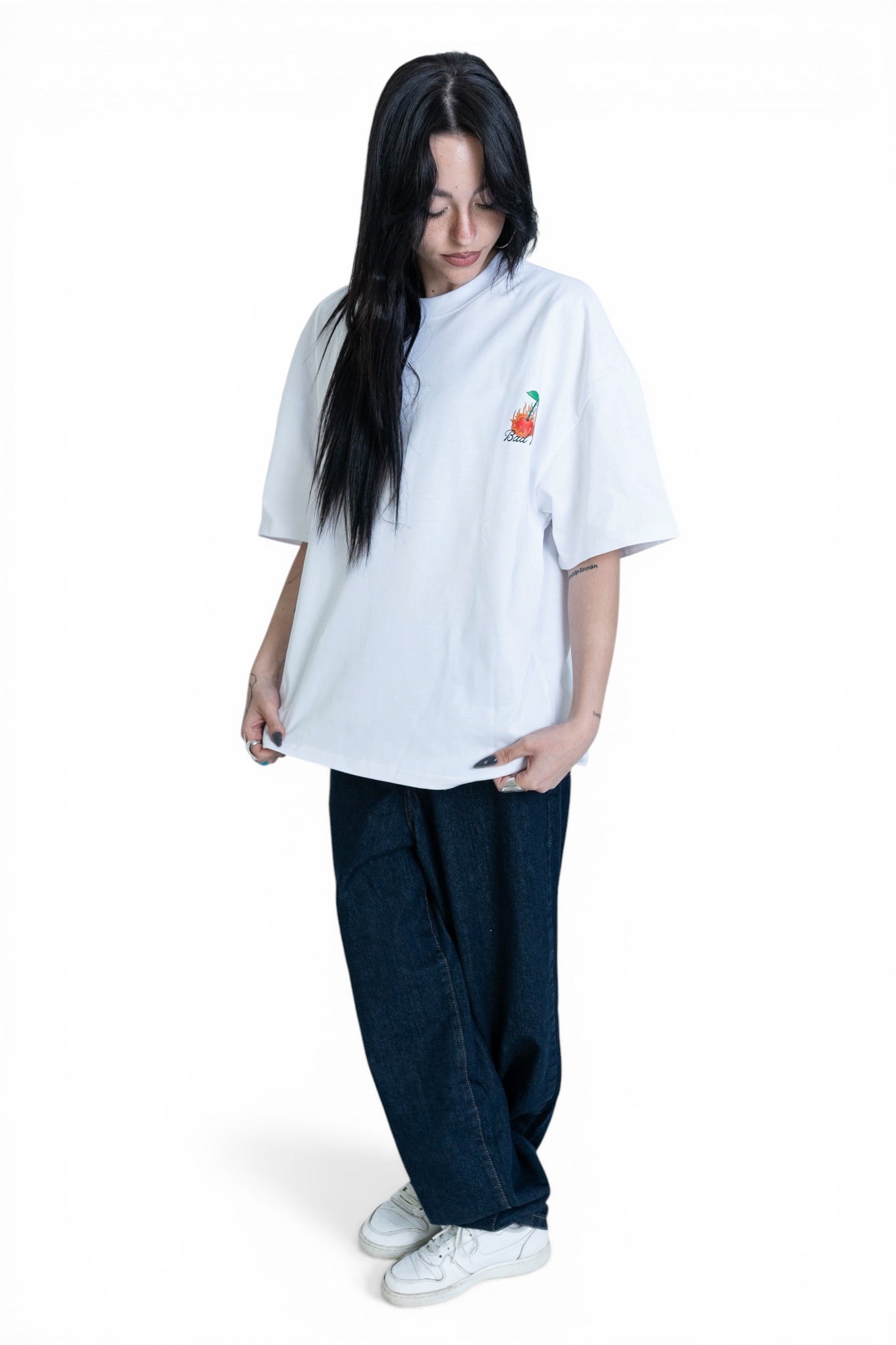 TEE | CHERRY FLAME | WHITE