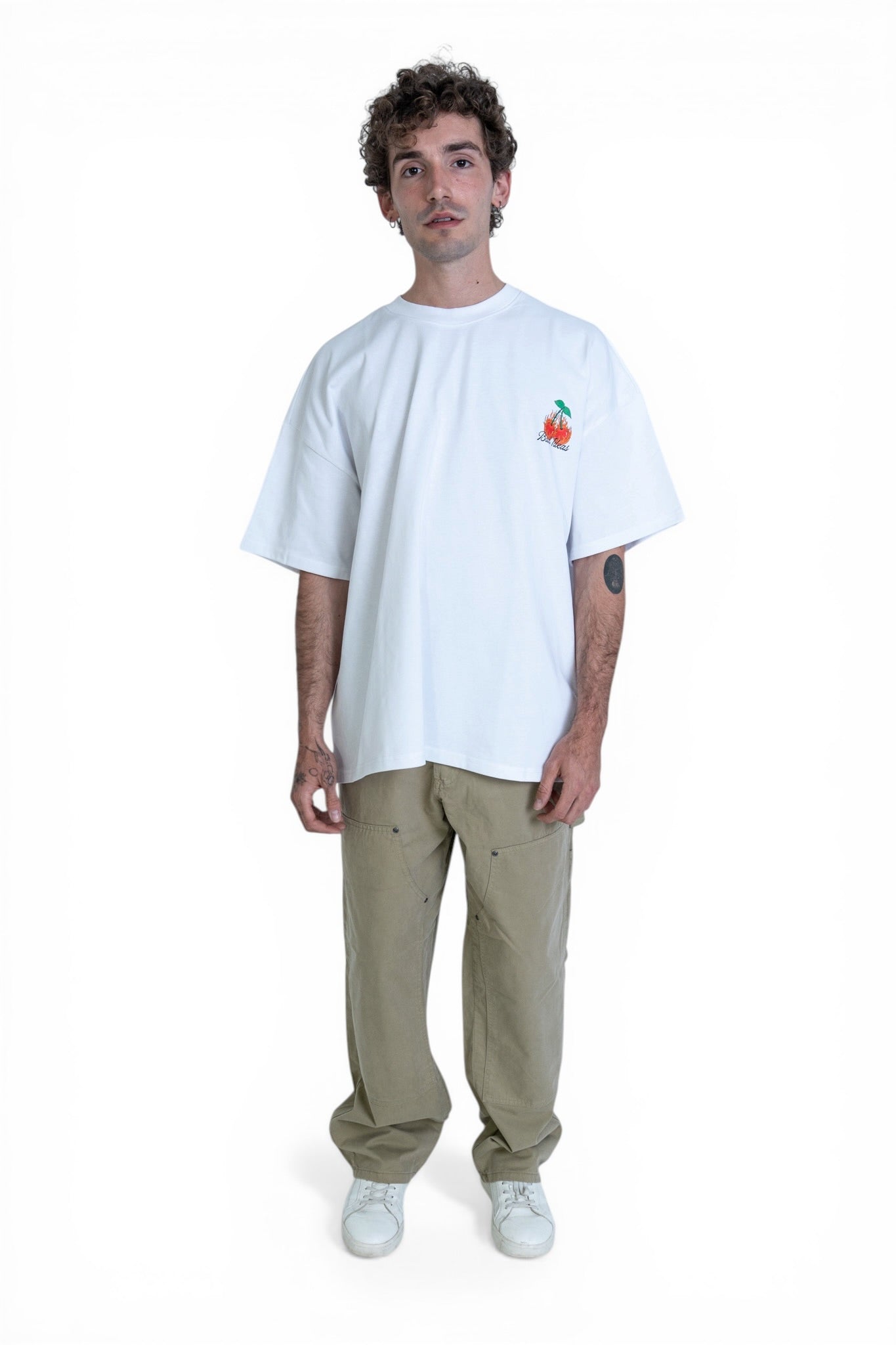 TEE | CHERRY FLAME | WHITE