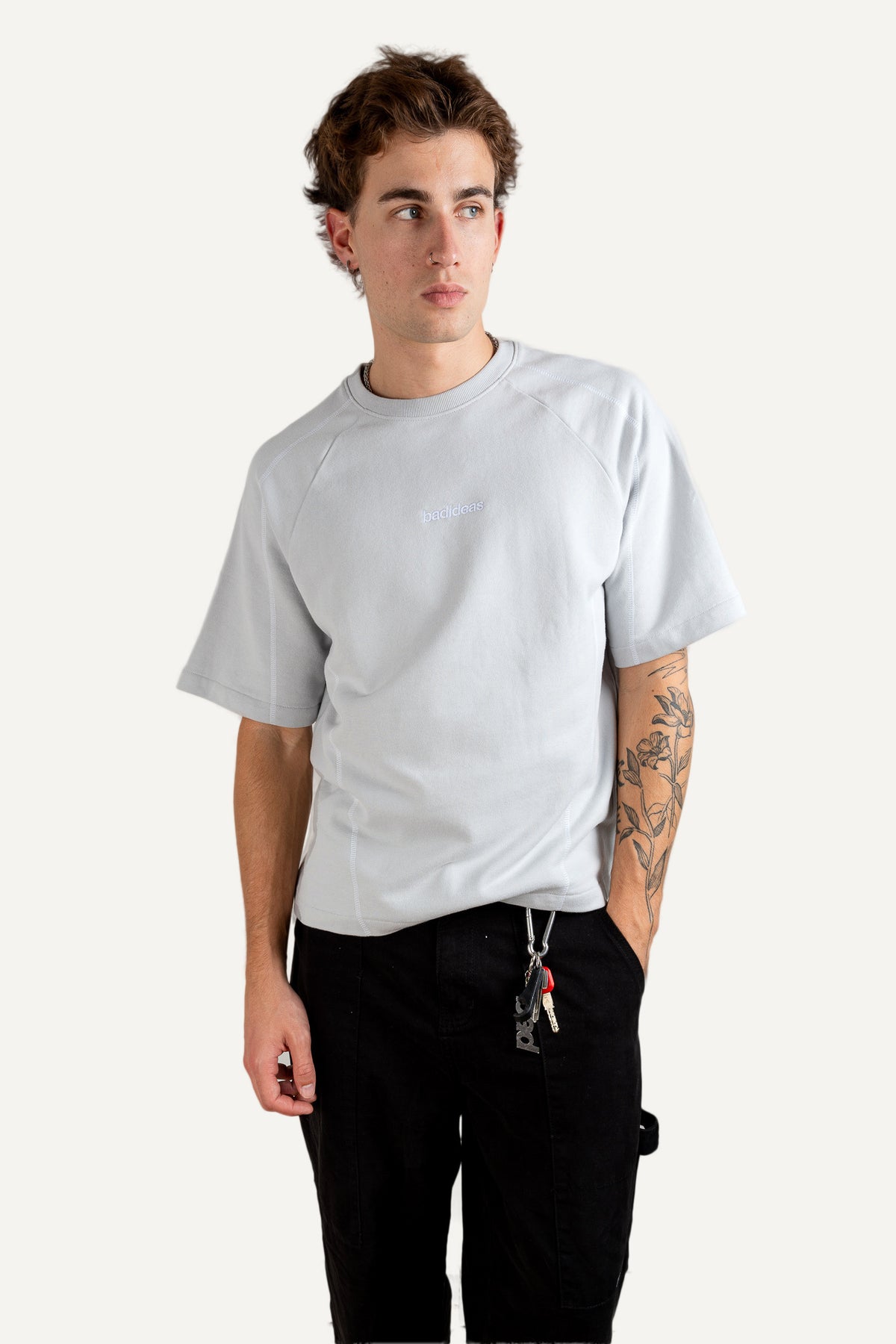 Contrast Tee Light Asphalt