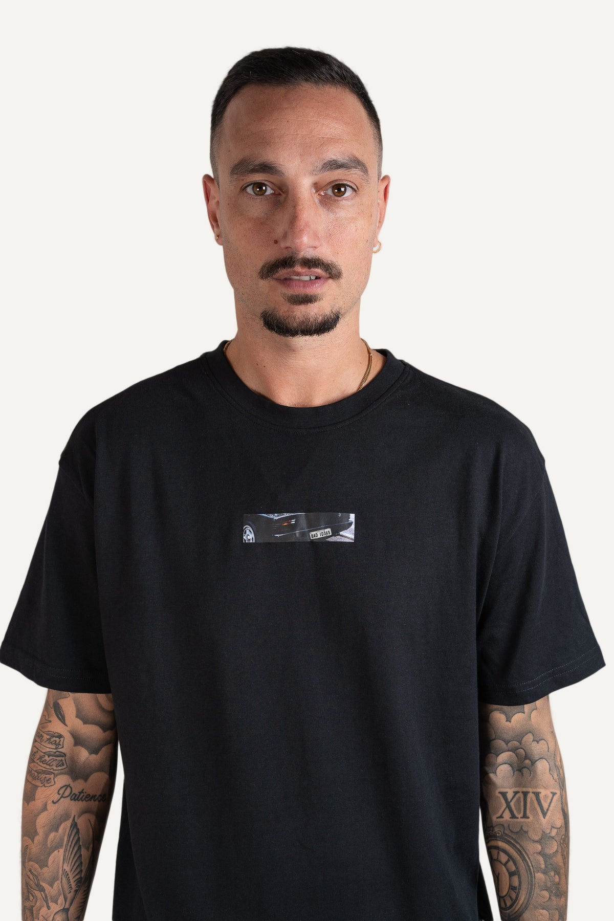 Tee No Radio Remix Black