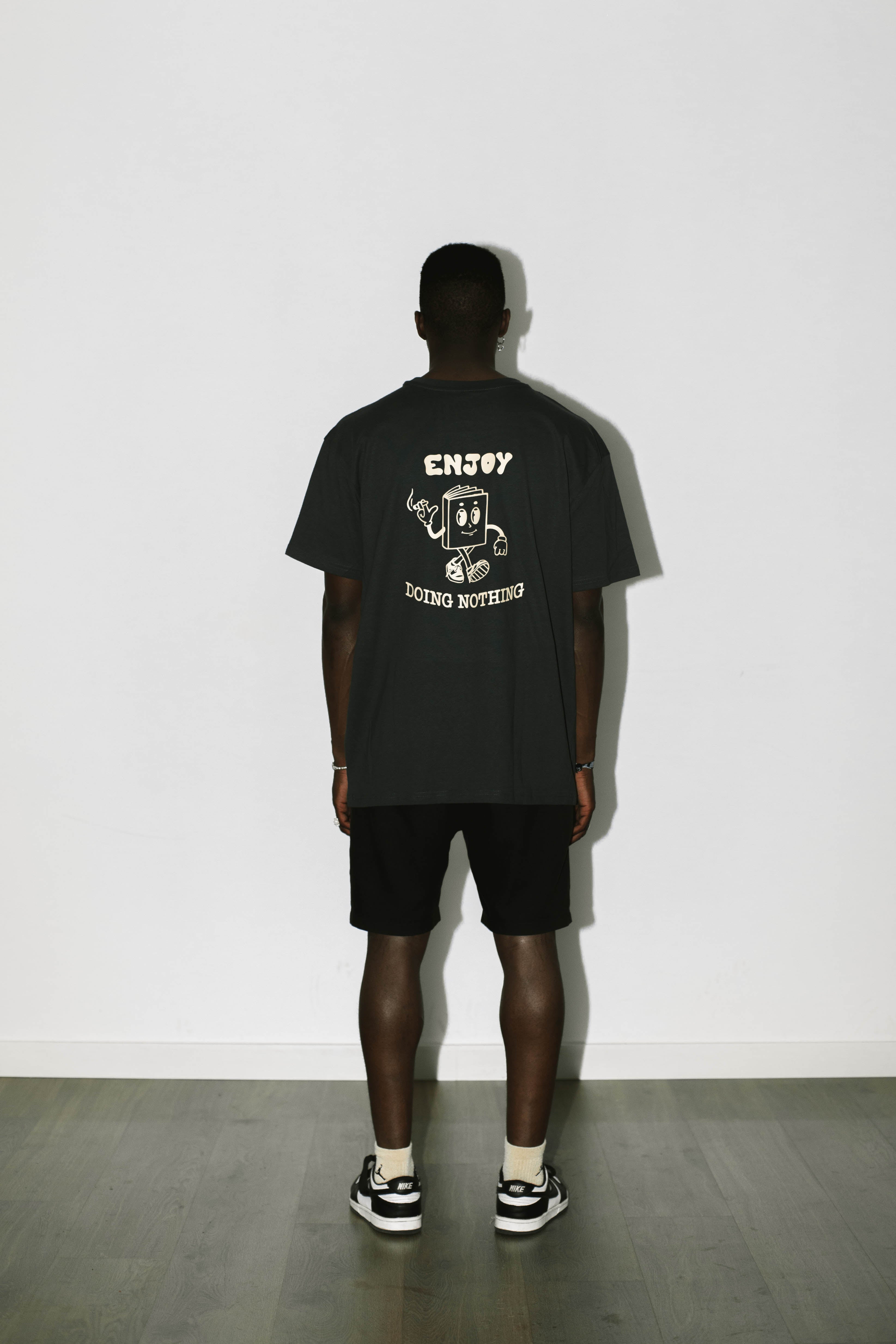 TEE  |  DOING NOTHING |  BOTTLE GREEN
