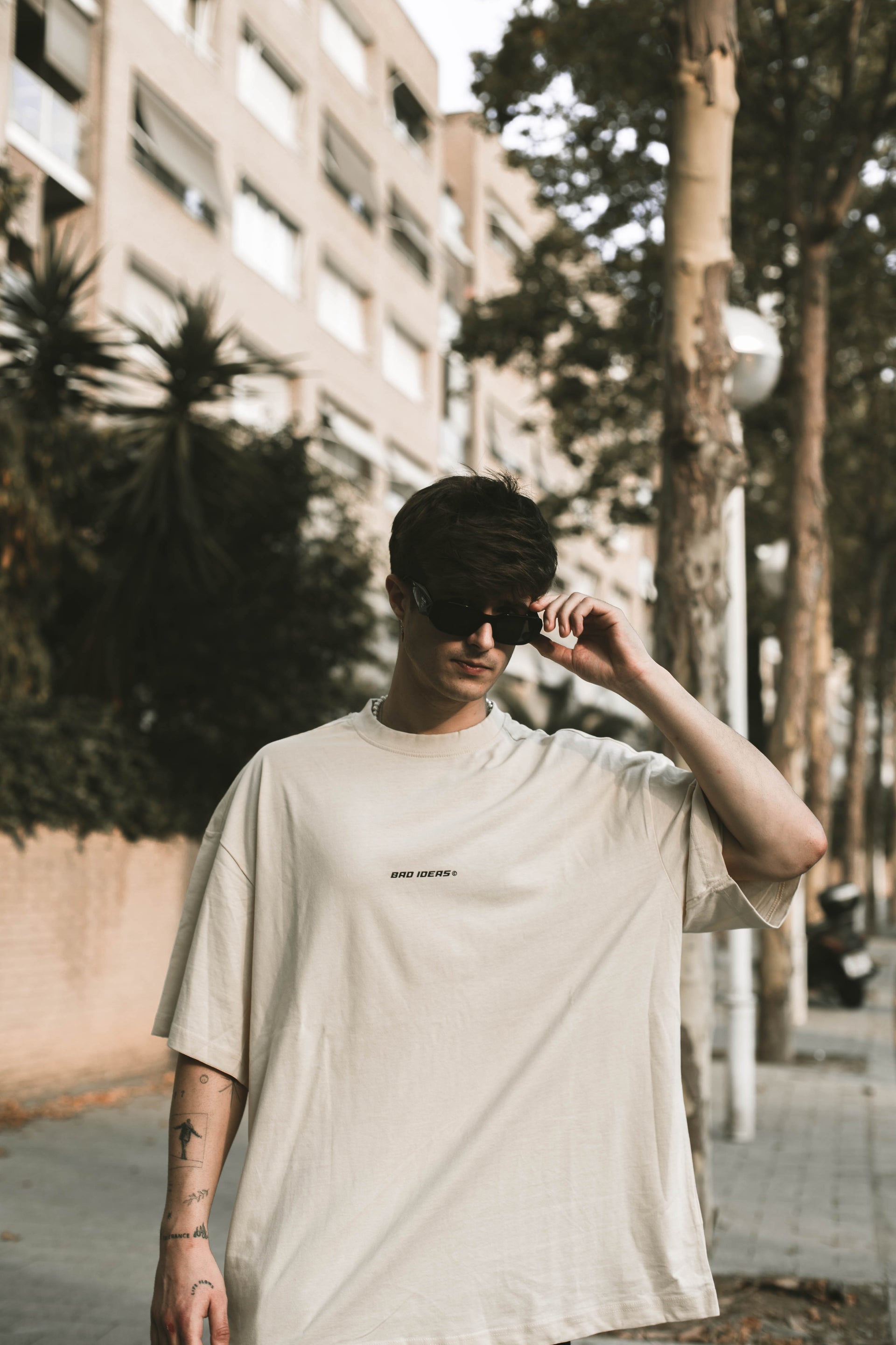 Tee  " bad ideas sport "