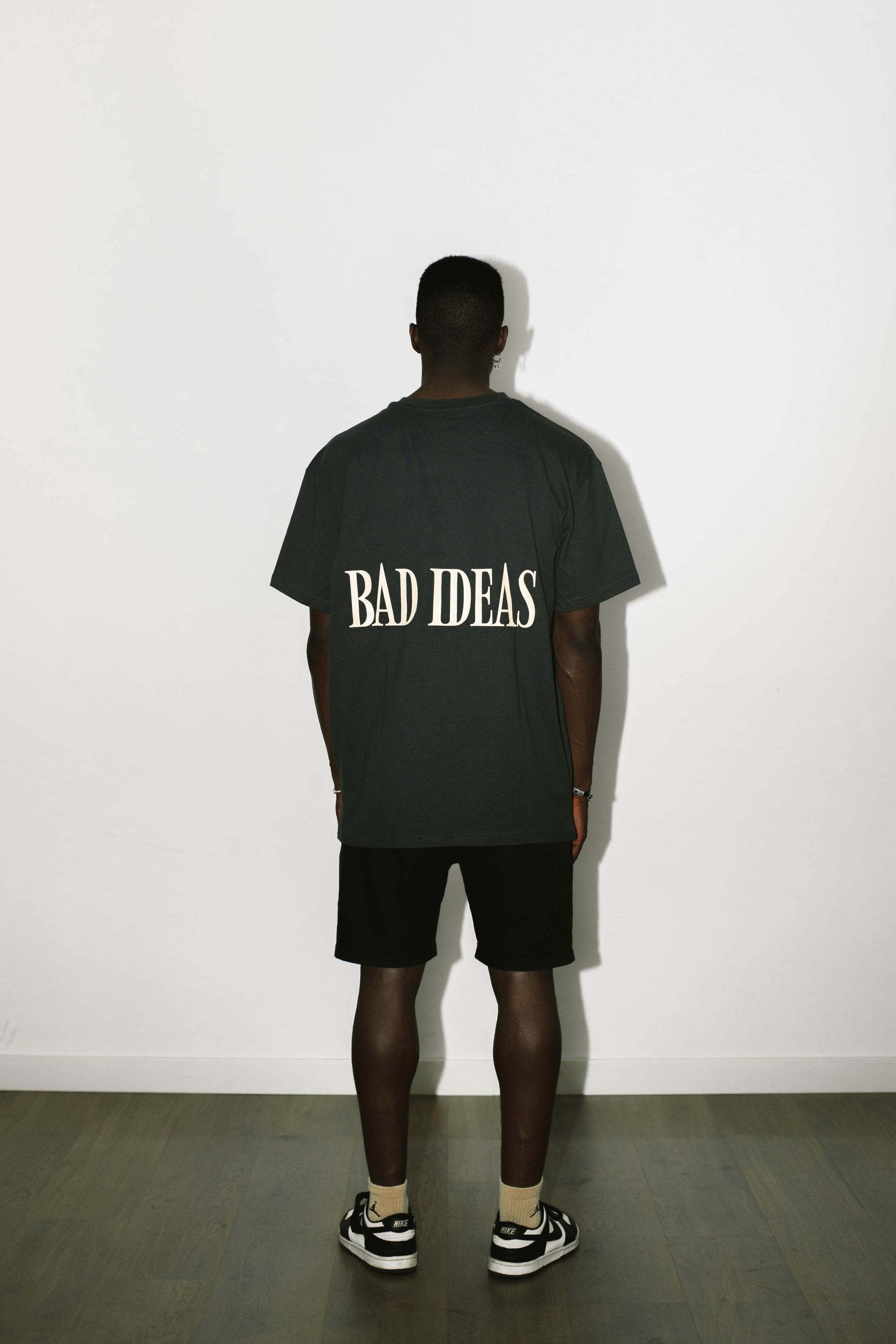 TEE  |  BAD HERNO |  BOTTLE GREEN