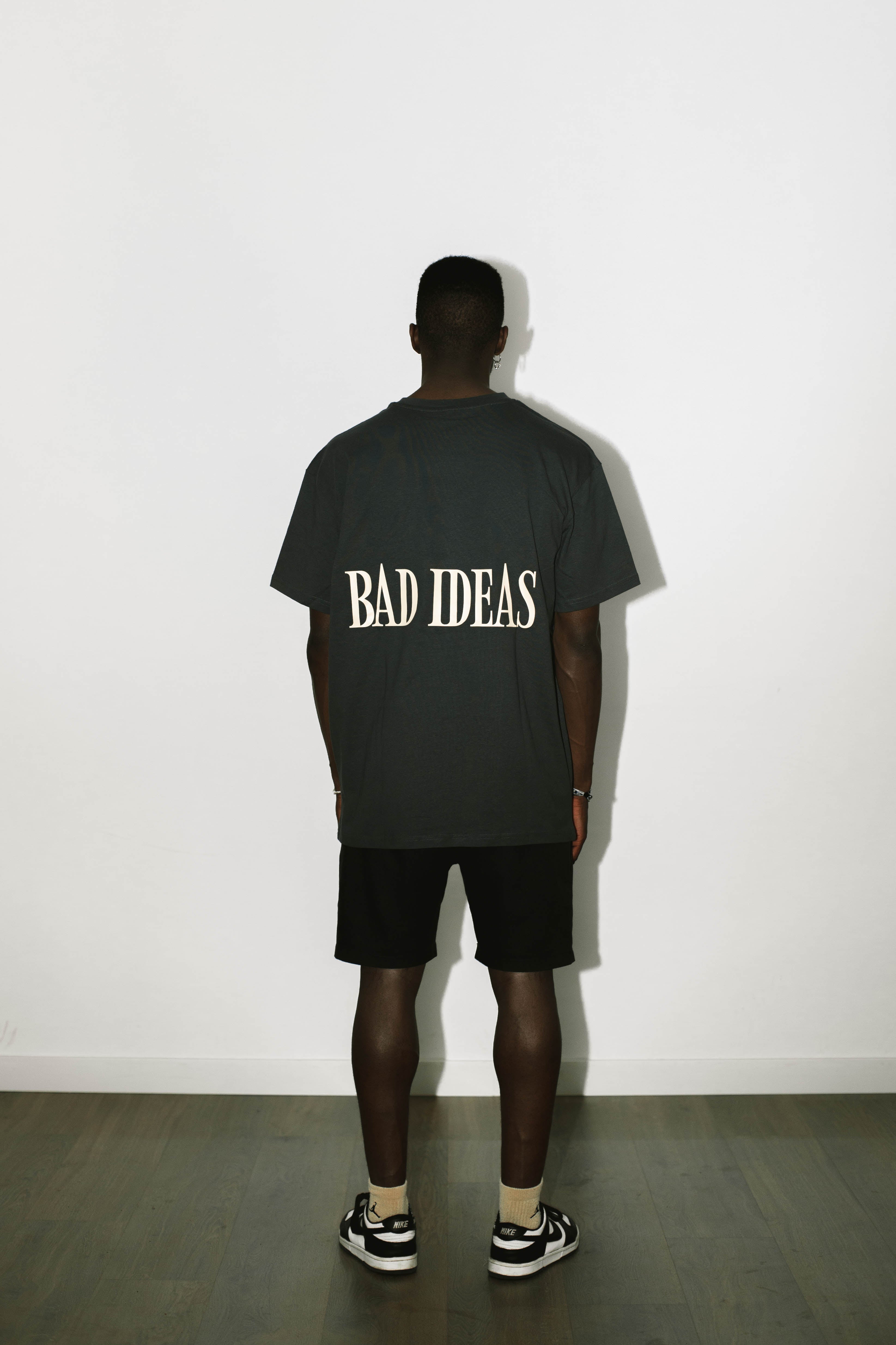 TEE  |  BAD HERNO |  BOTTLE GREEN