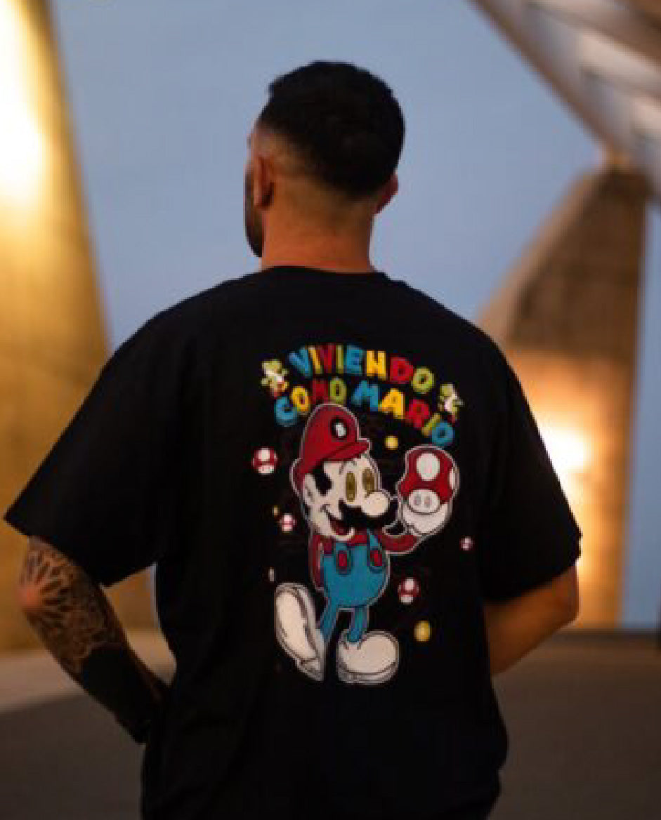 Camiseta Viviendo como Mario